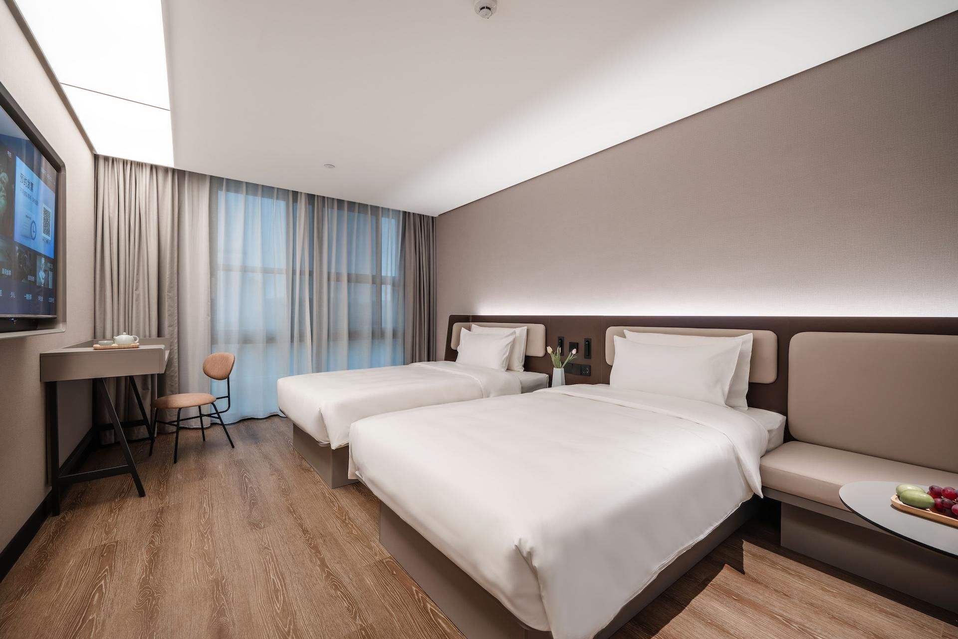 Huazhu - Family Room