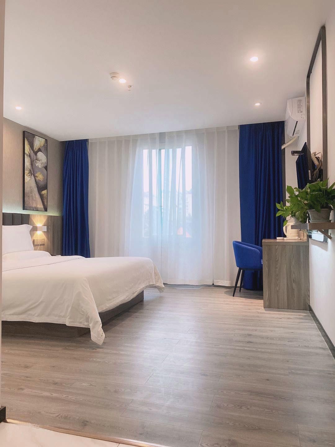 7 Days - Youxiang Bed Room