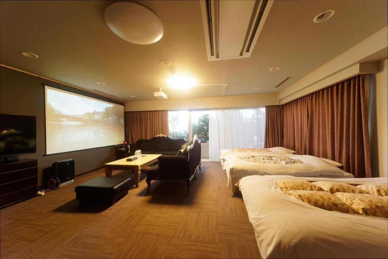 Western Style Room