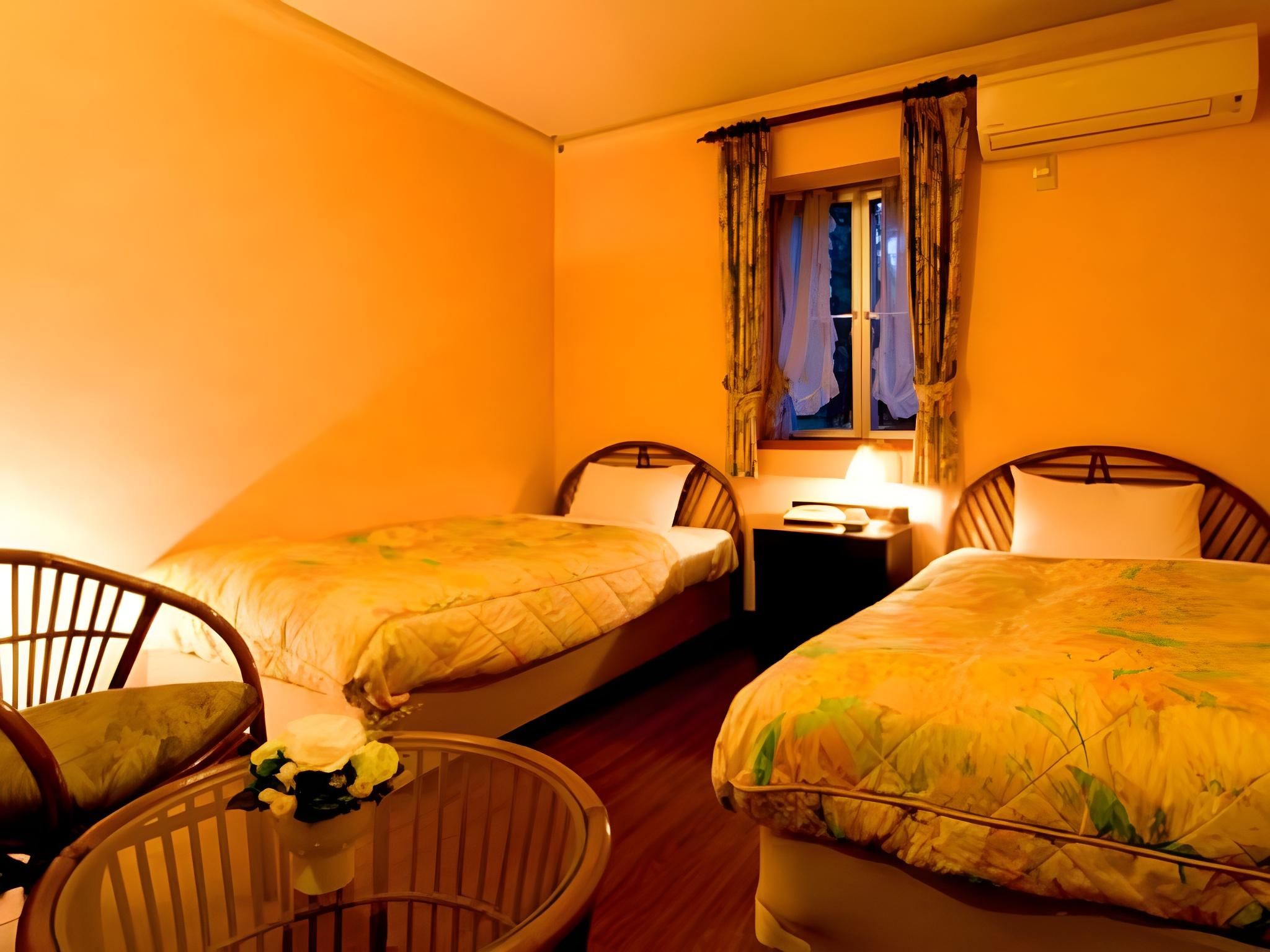 Standard Twin Bed
