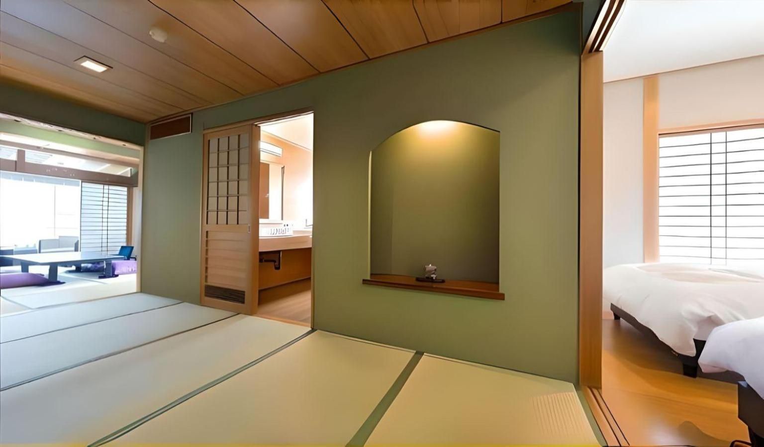 Semi Suite Twin with Tatami Area and Sea View
