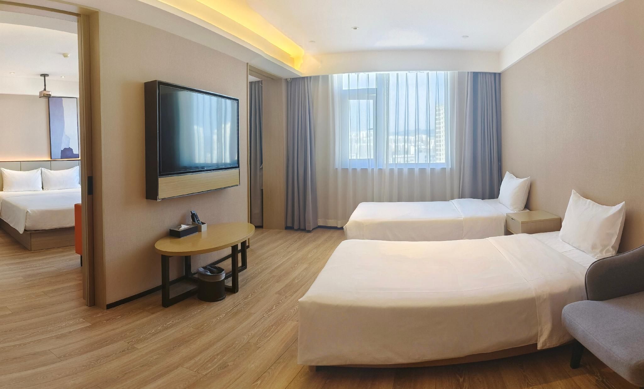 Starway Hotel Baoji Railway Station International Trade Centre Family Room