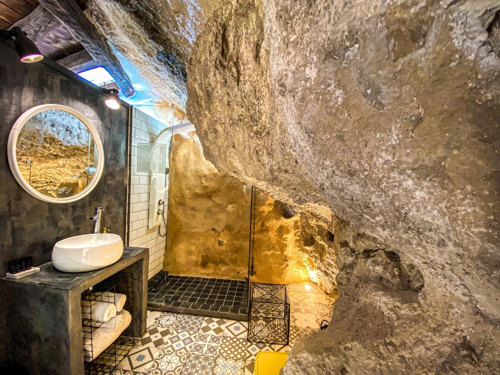 Jacuzzi Suite