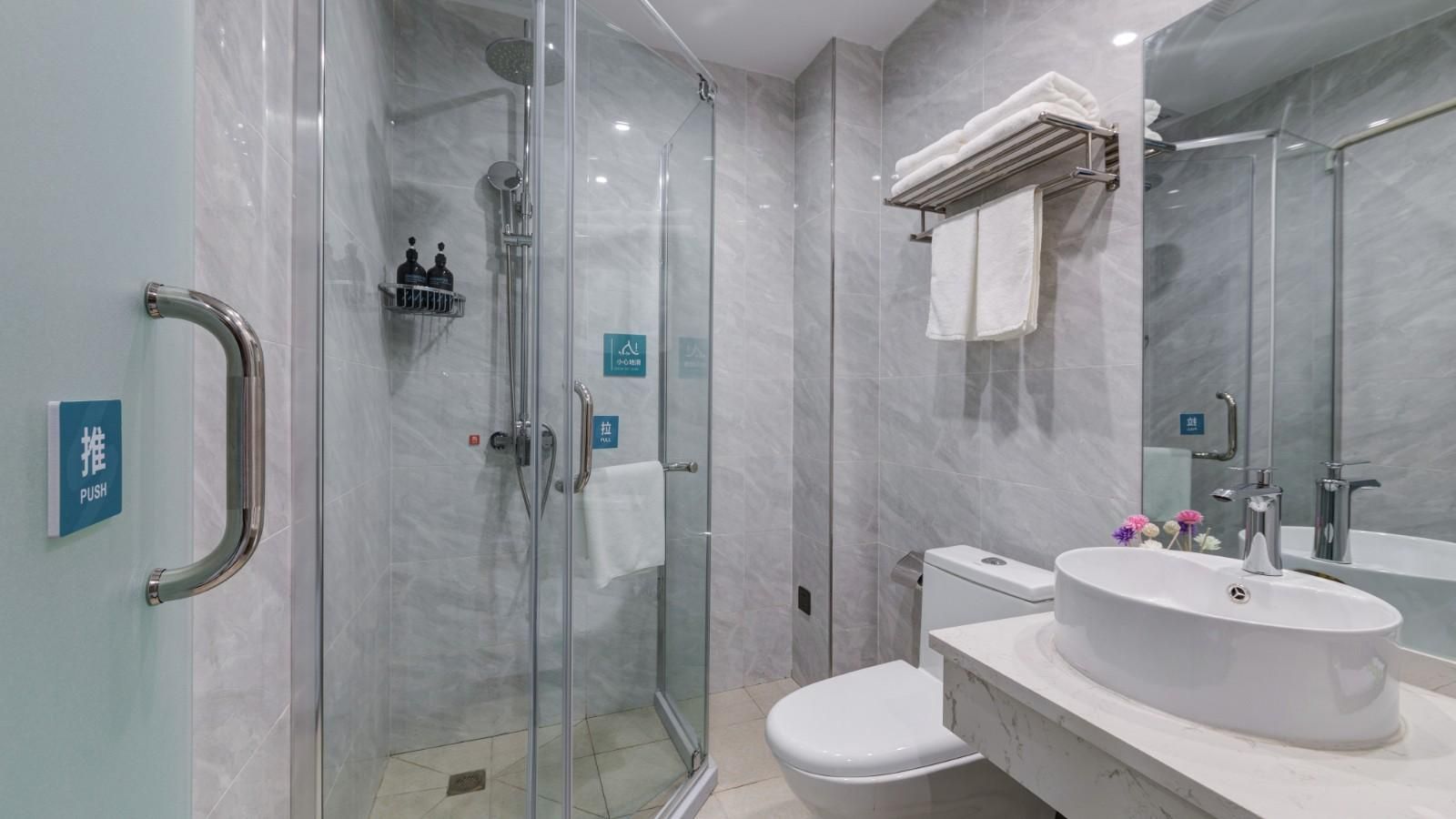 Twin Bed Standard Room