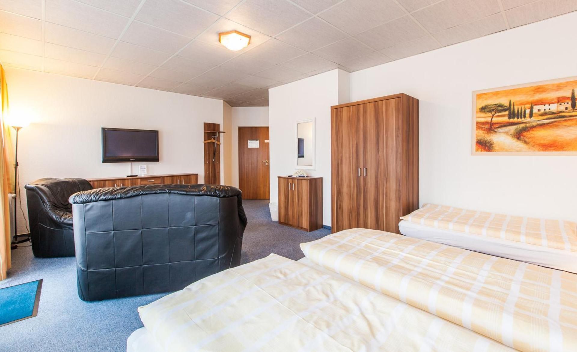 Triple Room