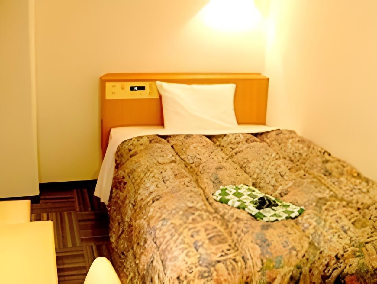 Small Double Bed Non Smoking