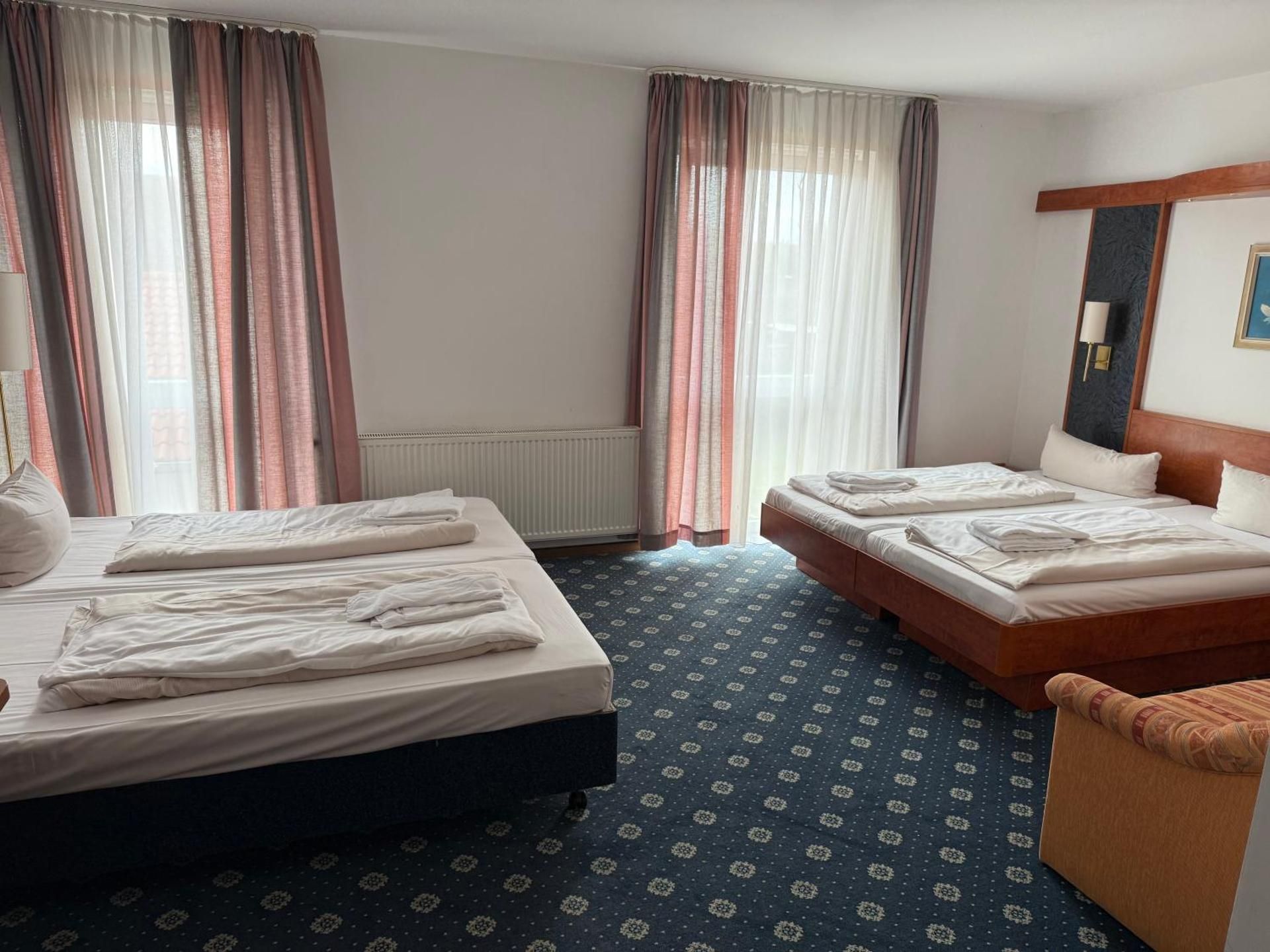 Triple Room with Private Bathroom