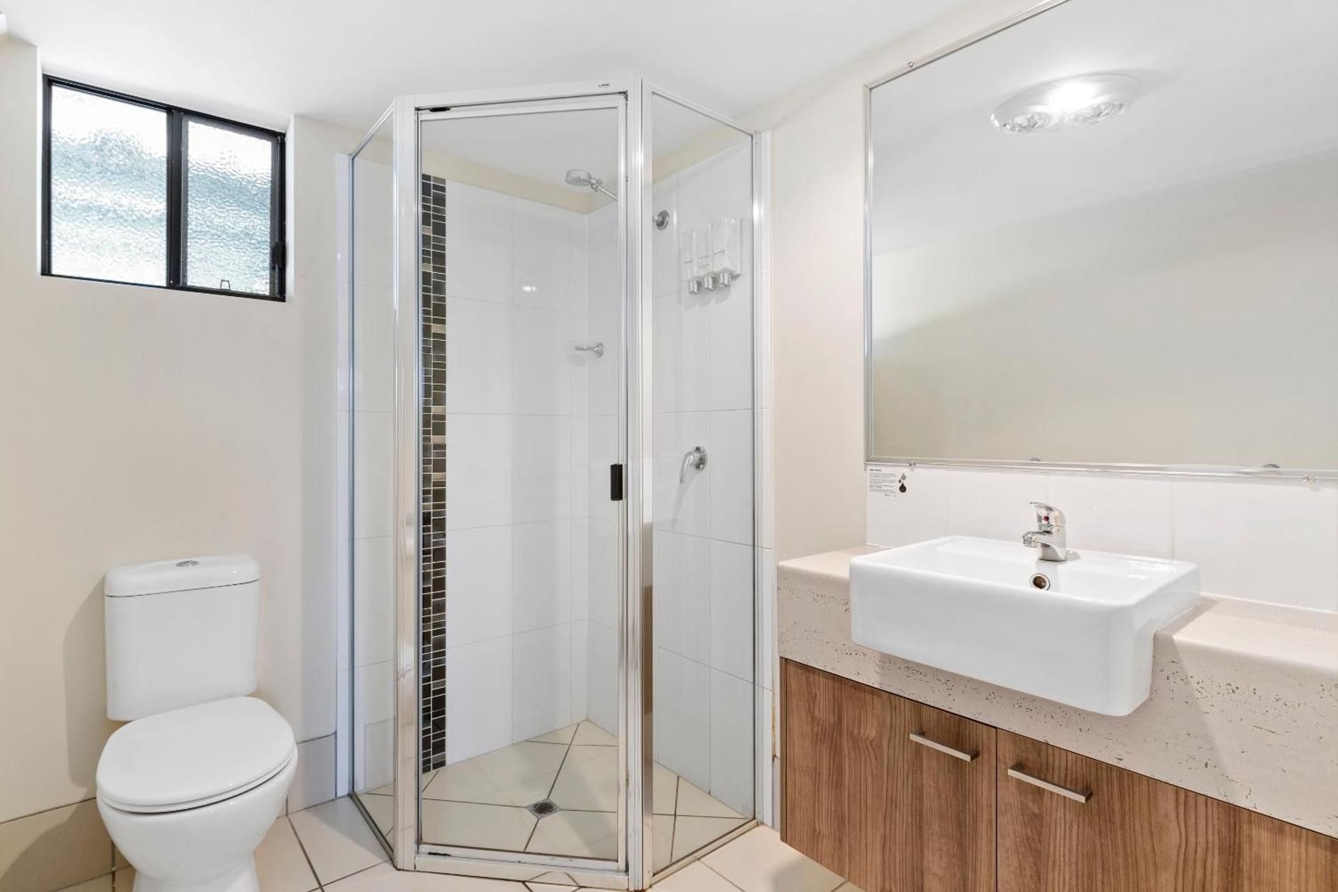 Executive Queen Room