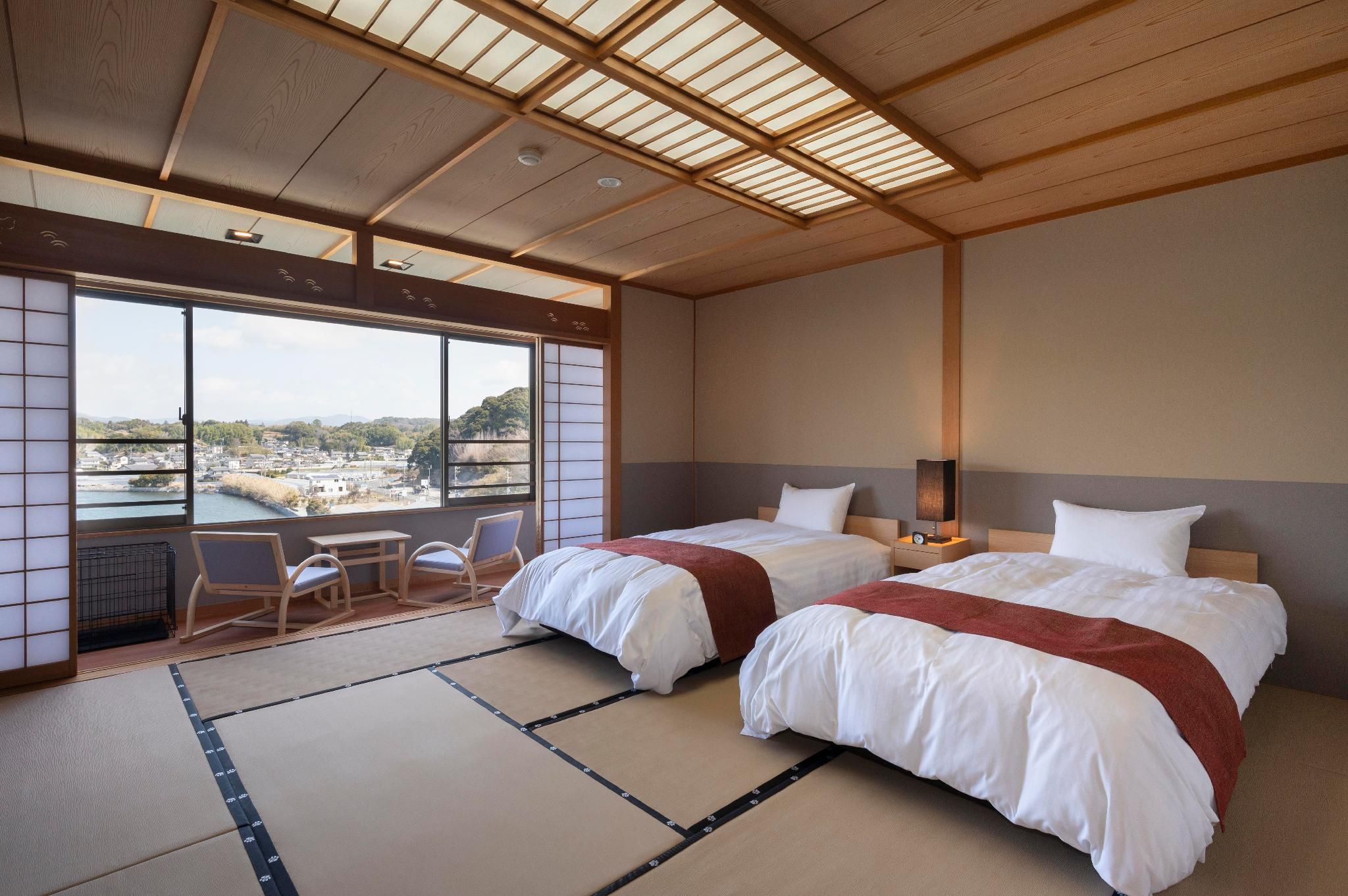 Upper Floor Lake View-Japanese Modern Twin Room, Non-Smoking