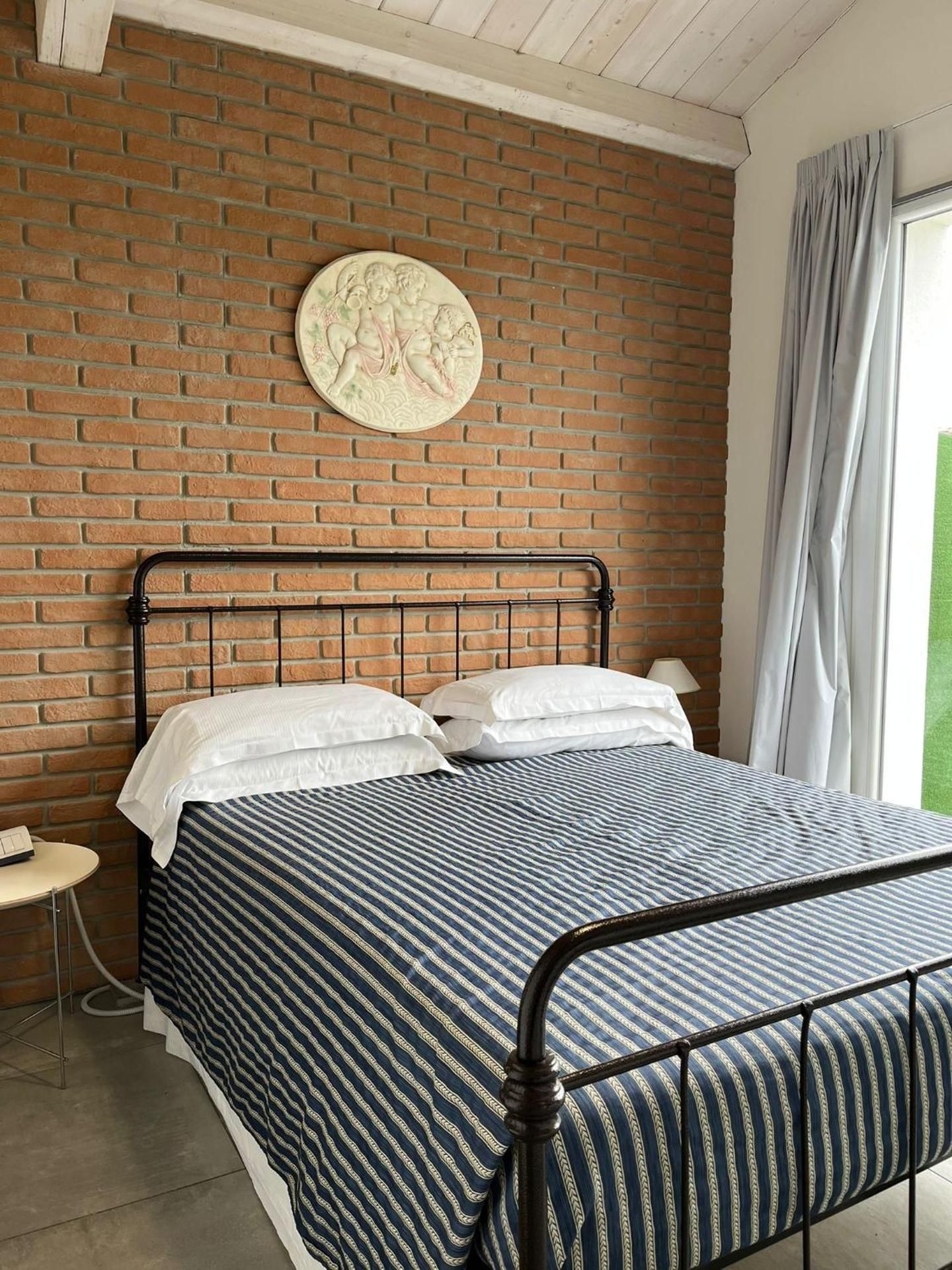 Deluxe Double Room with Shower