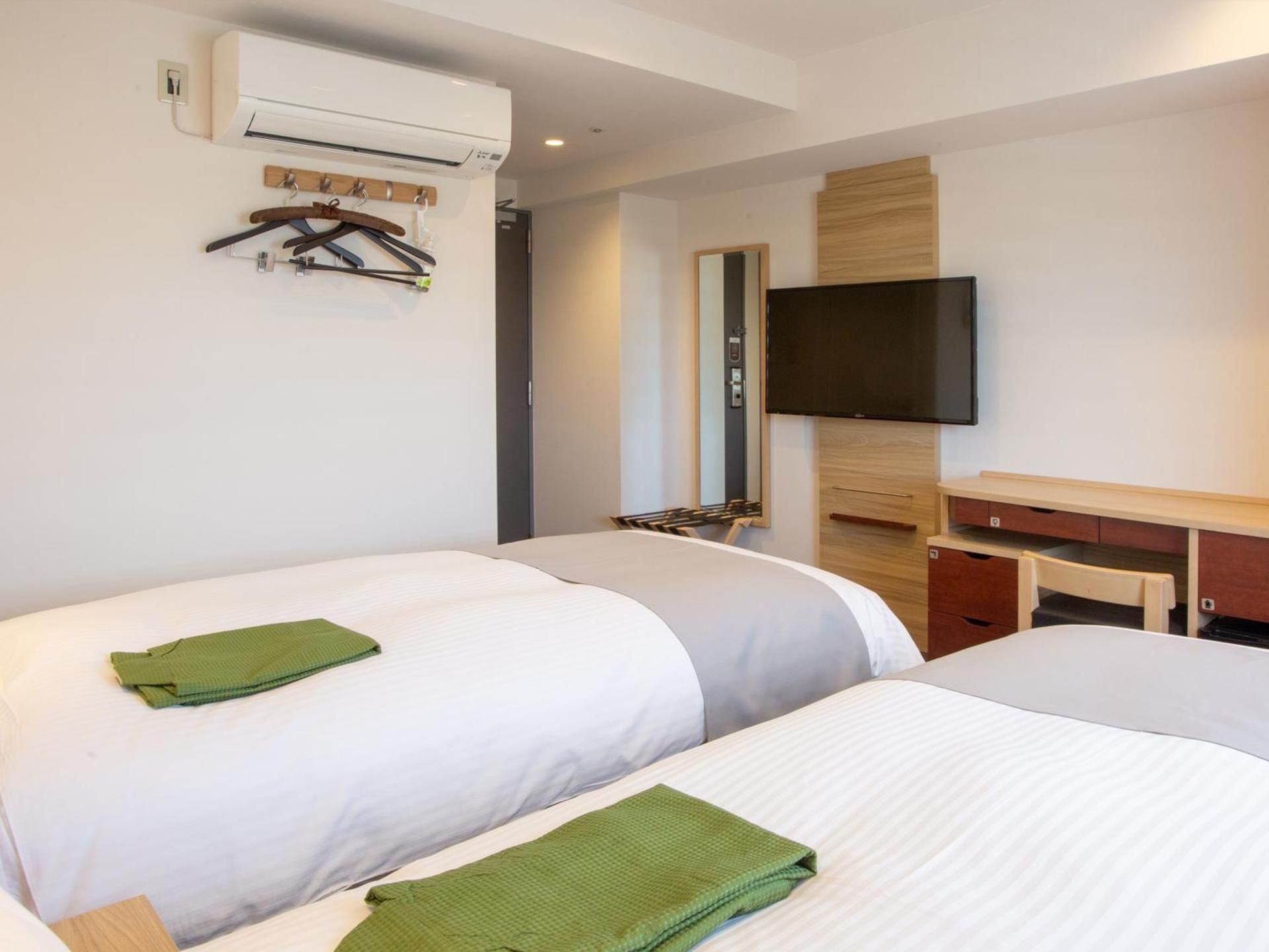 Twin Room - Non-Smoking