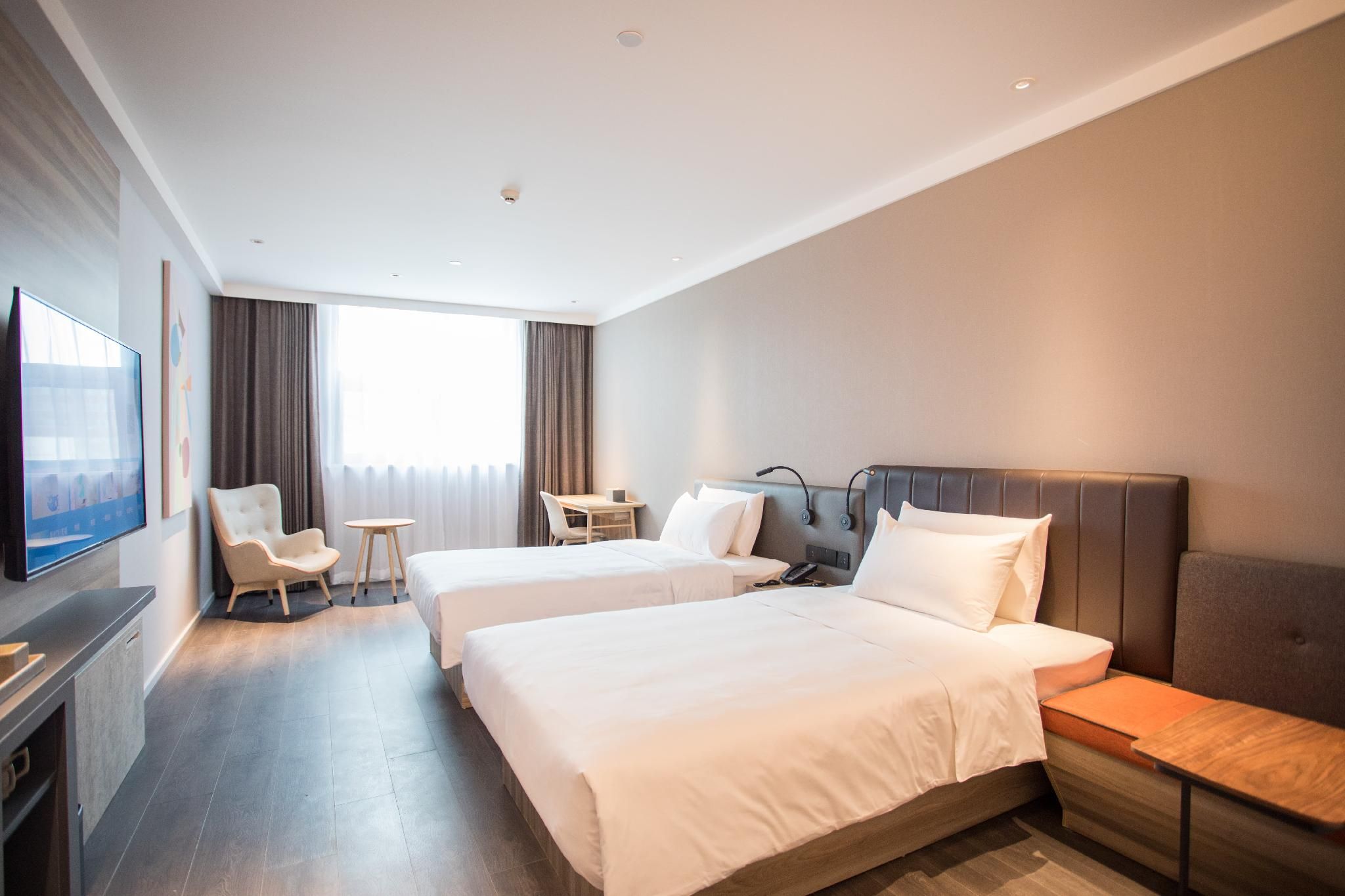 Huazhu - Superior BedRoom