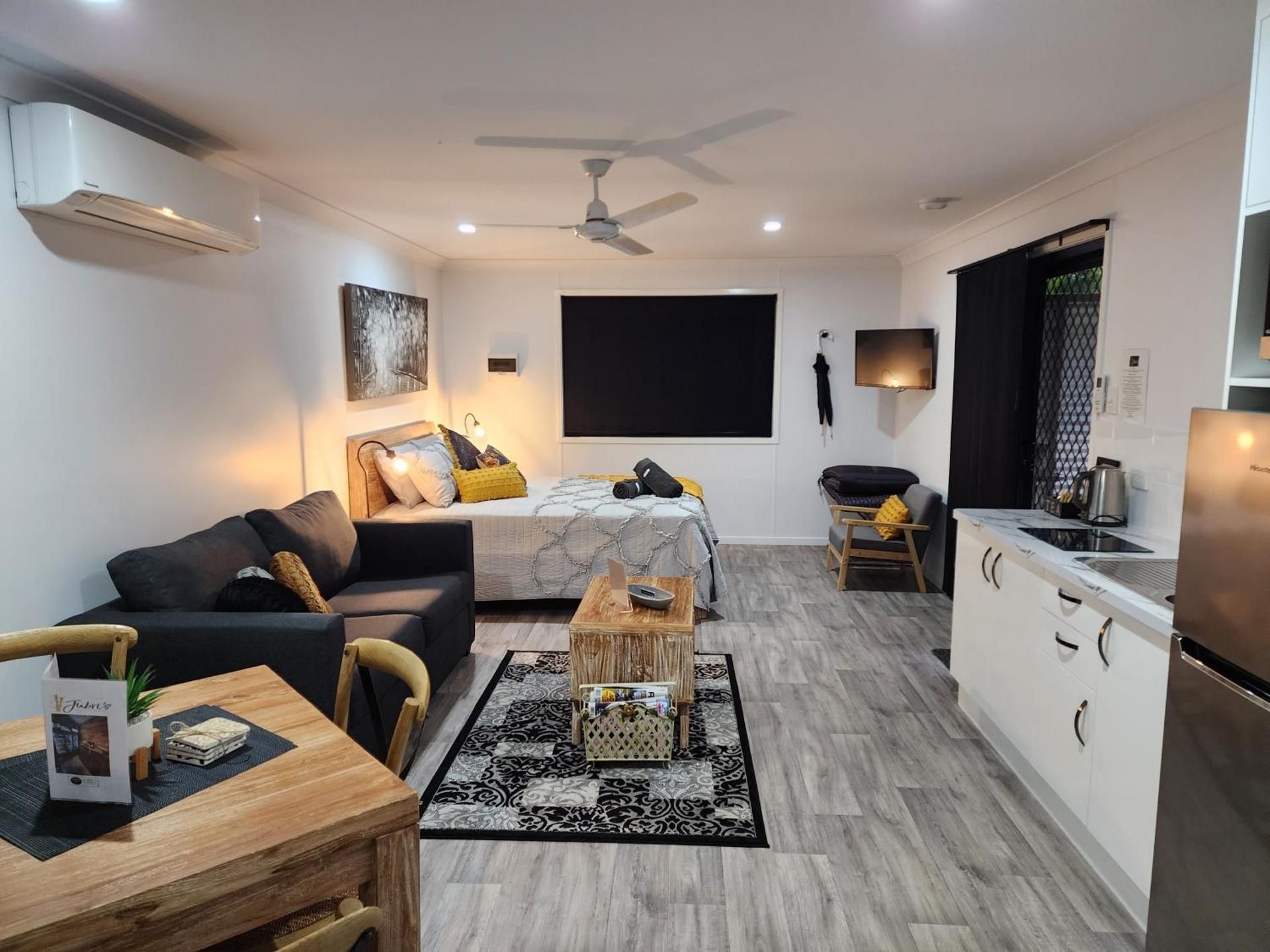 Jubri's Hideaway
