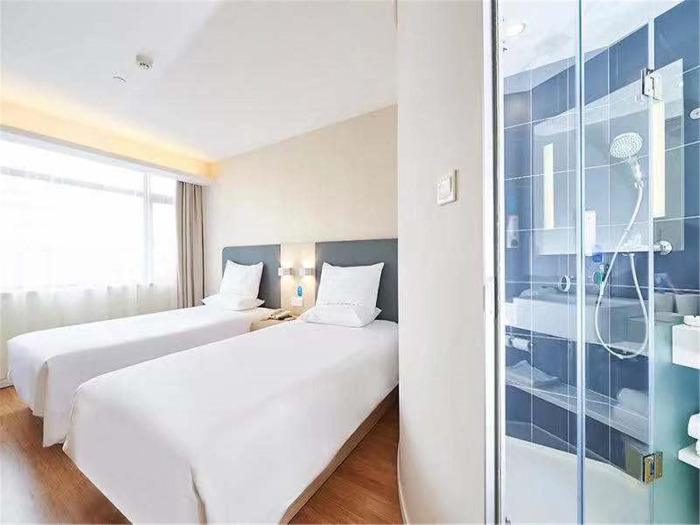 Huazhu - Twin Room