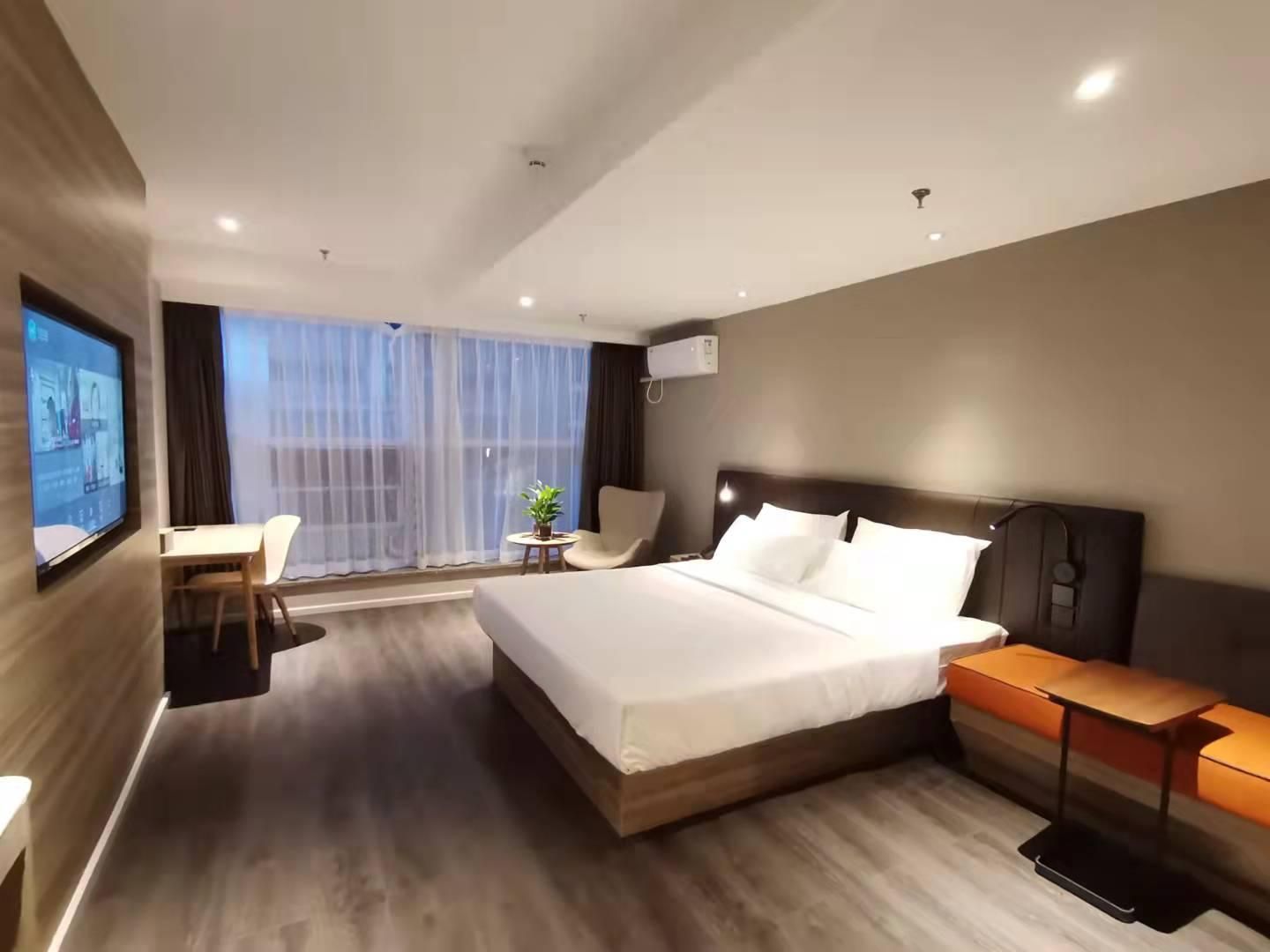 Huazhu - Business Bed Room