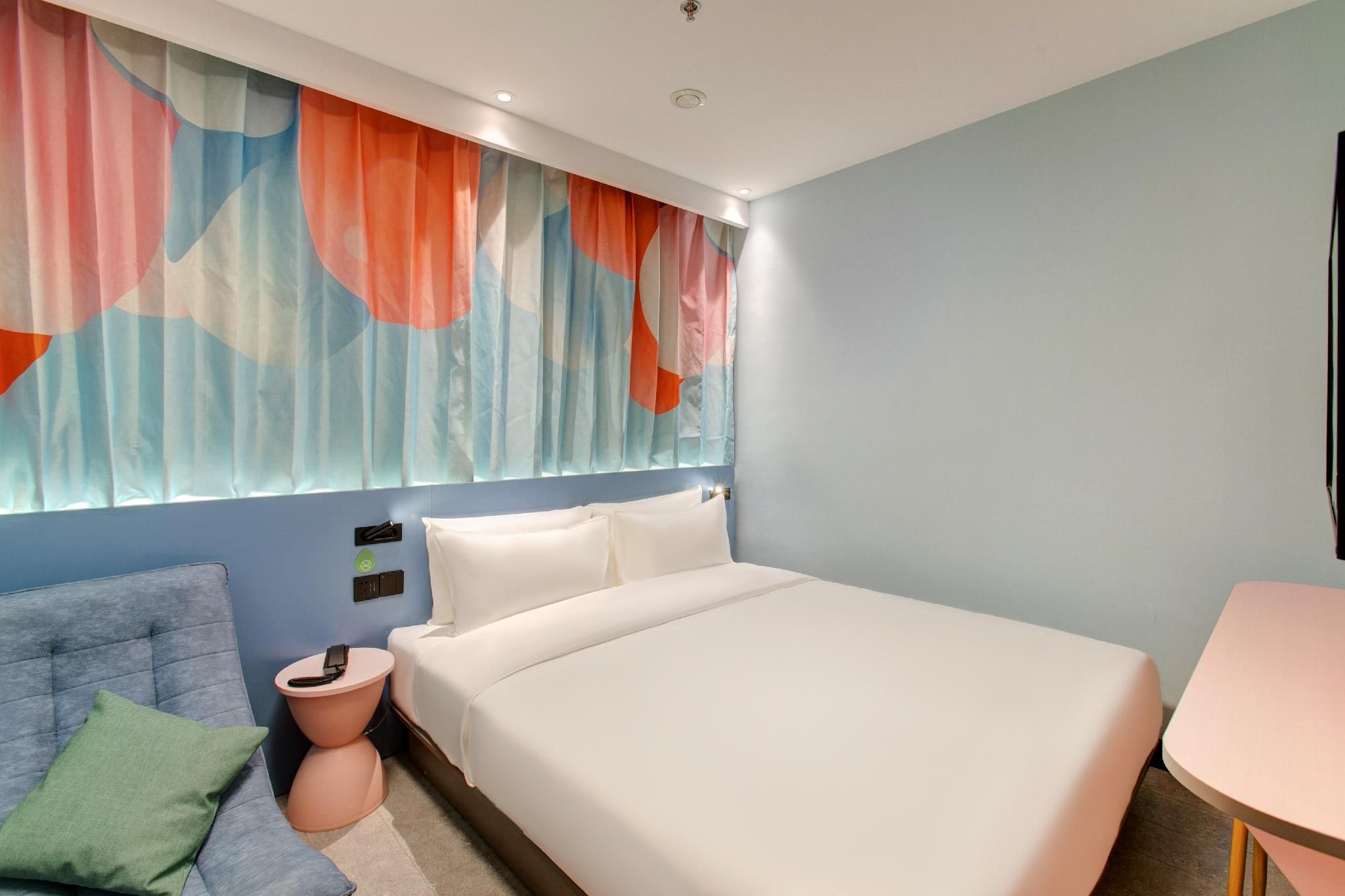 Huazhu - Feature 1 Bed Room