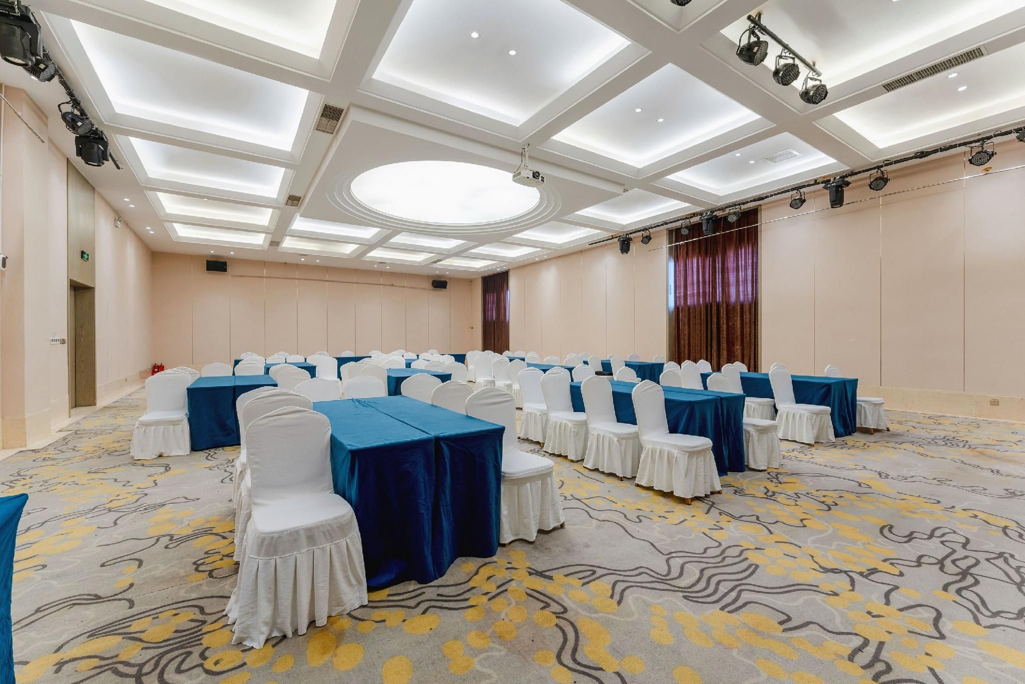 meeting room / ballrooms