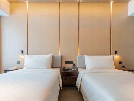 Twin Executive Room