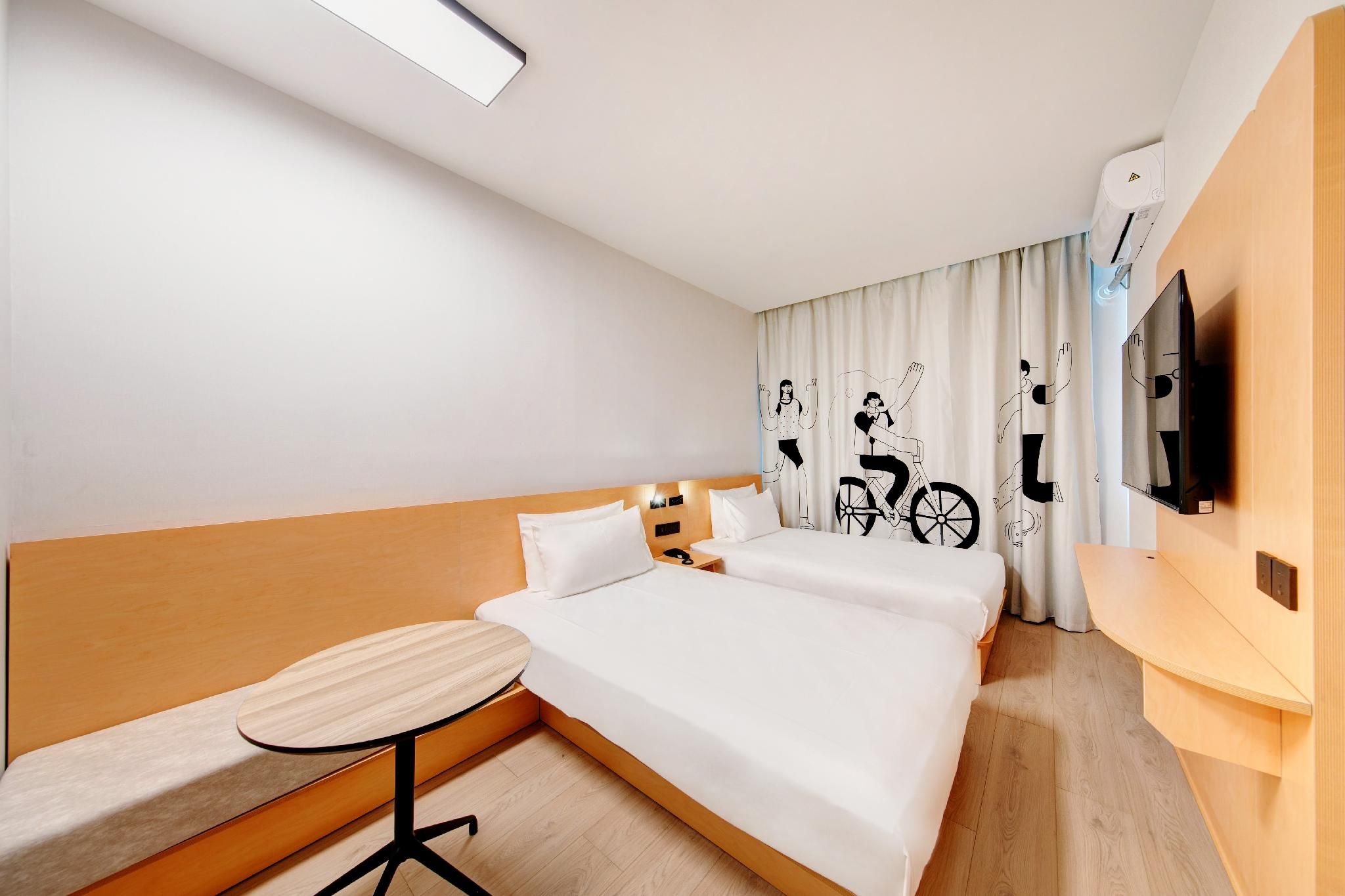 Marsden Twin Room