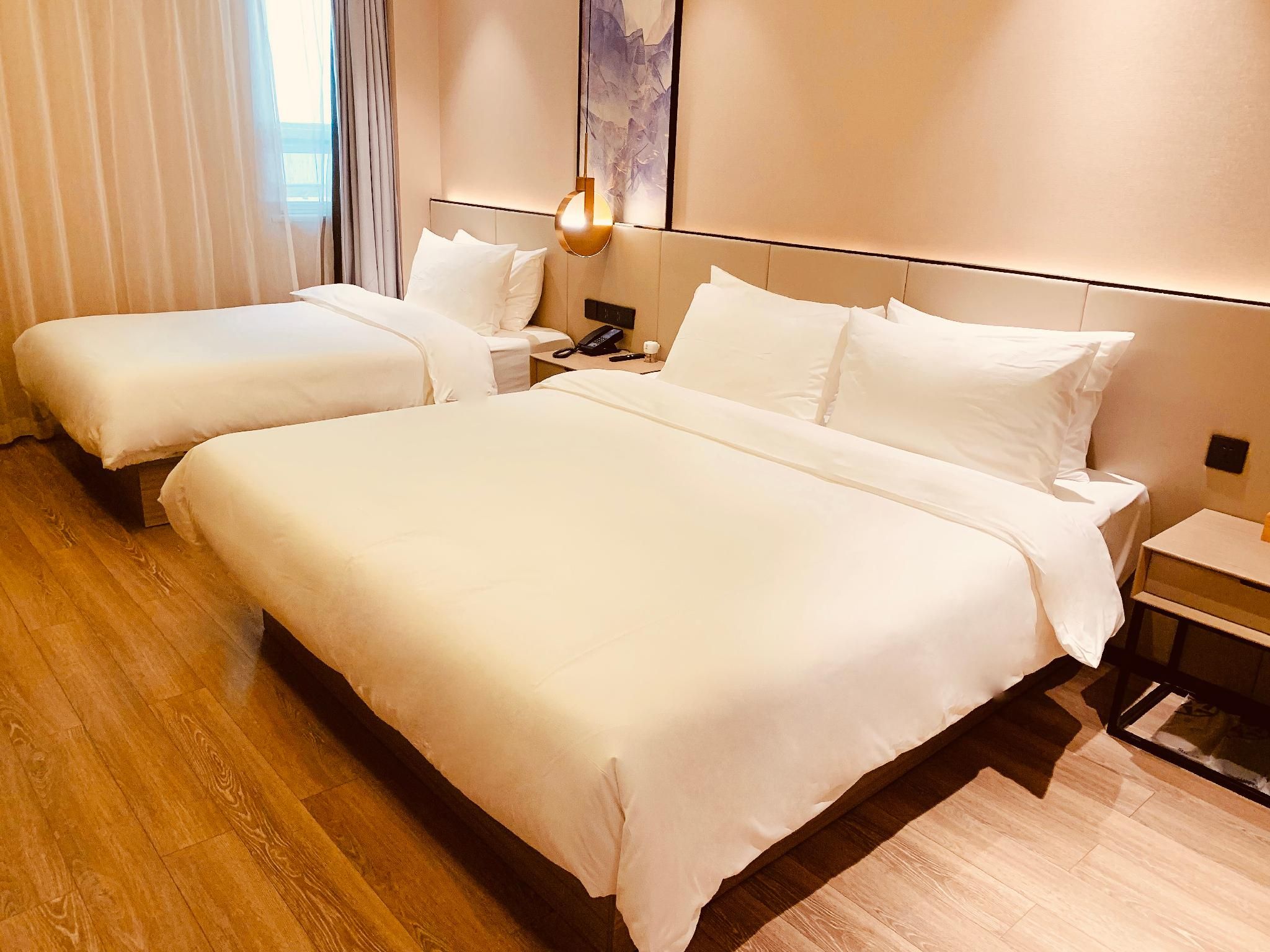 Huazhu - Starway Bonding Room