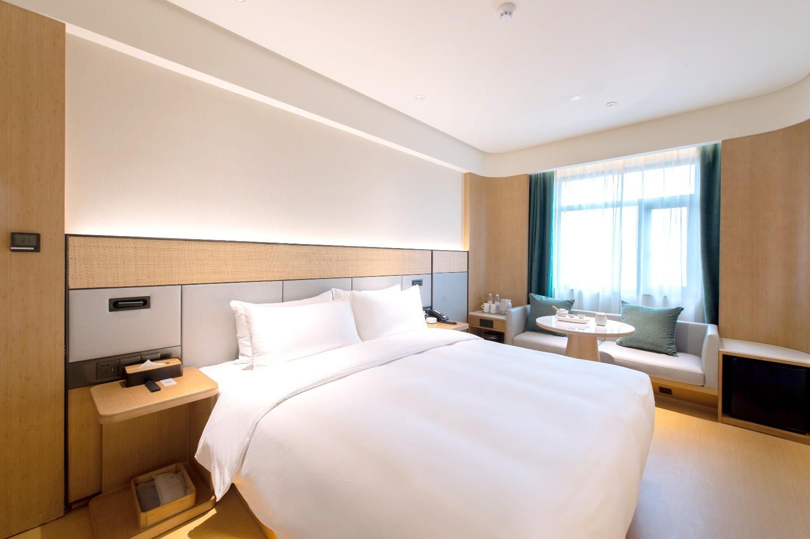 SHUYA Superior Queen Room