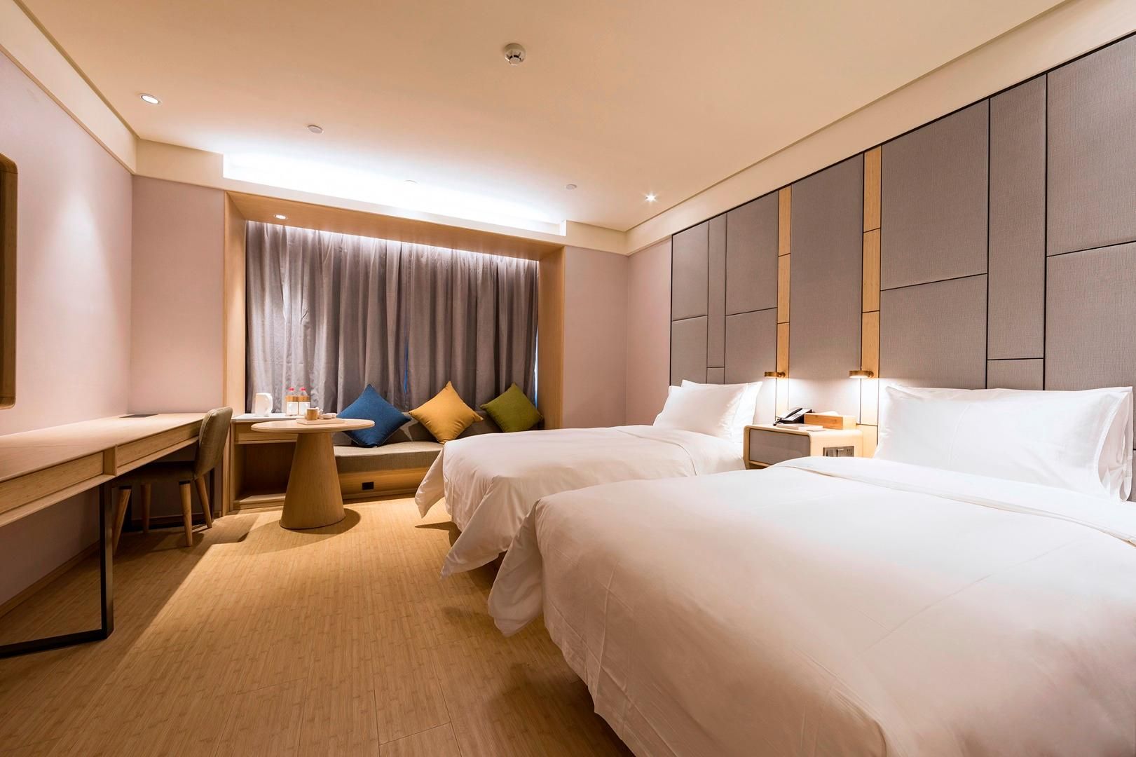 Huazhu - Superior Twin