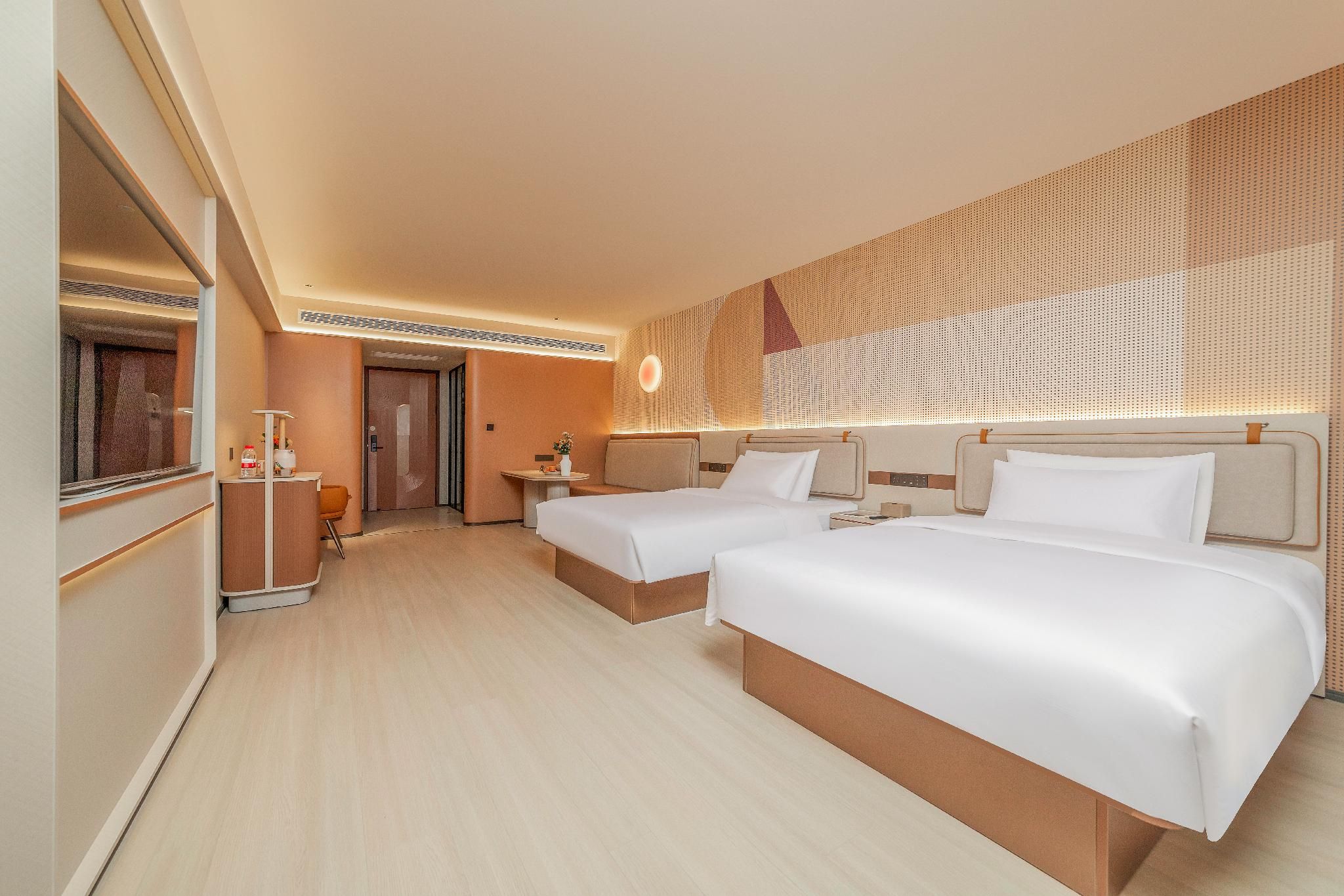 Huazhu - Deluxe Twin Room