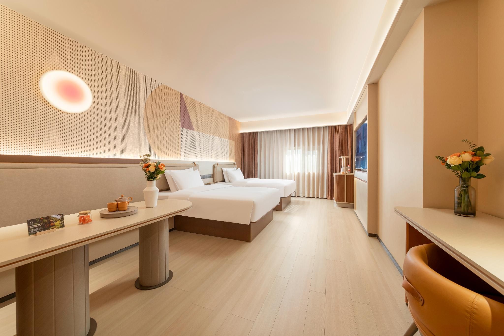 Huazhu - Deluxe Twin Room