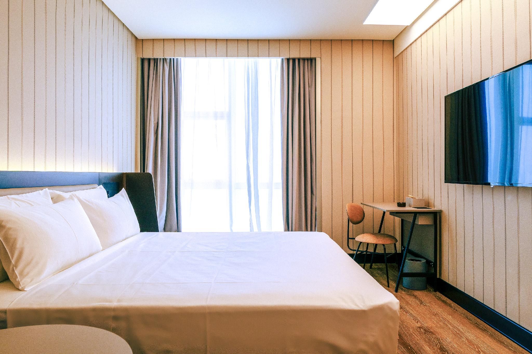 Huazhu - Standard Bed Room