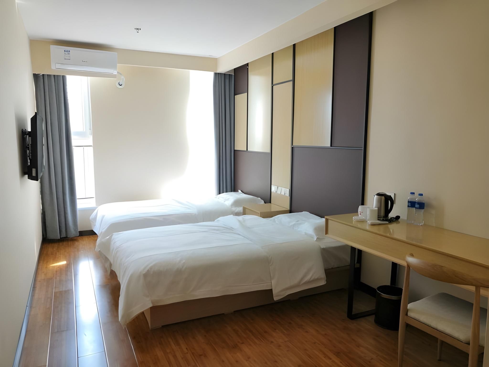 Business Twin Room