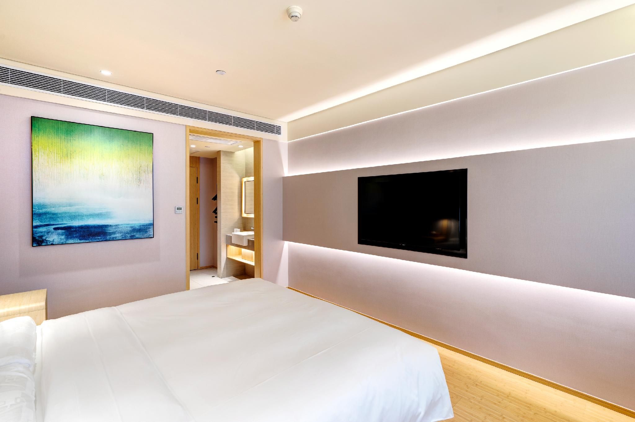 Huazhu - Superior BedRoom