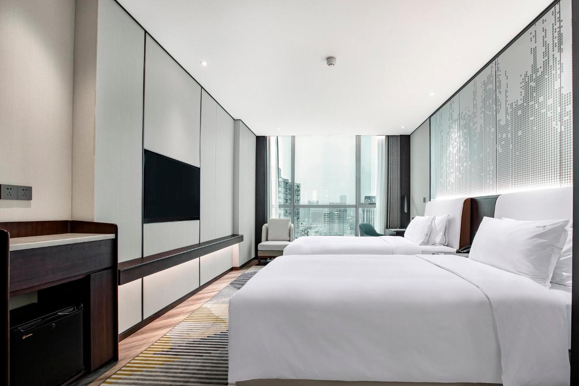 Premium Twin Room with City View