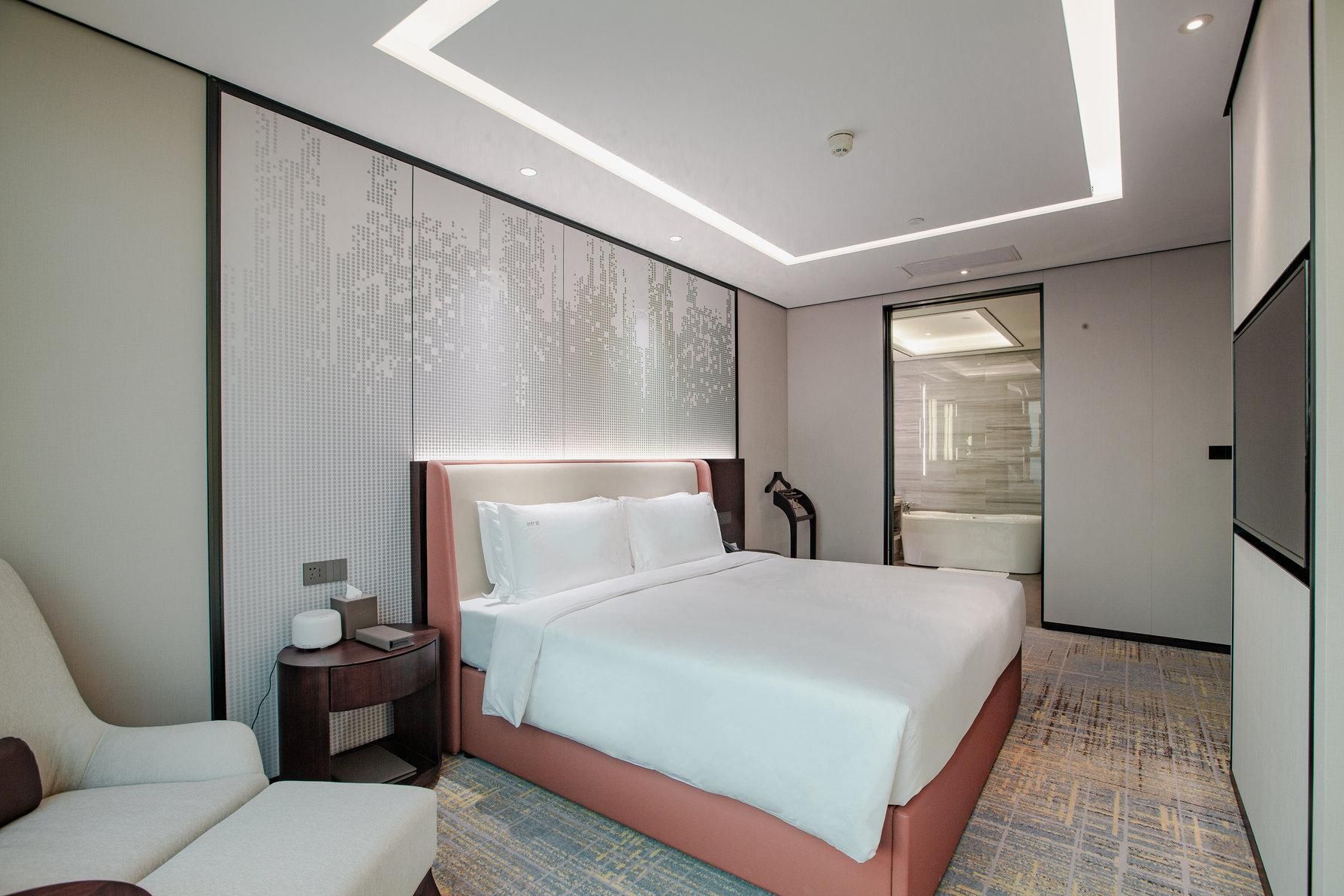 1 Bedroom Suite High Floor