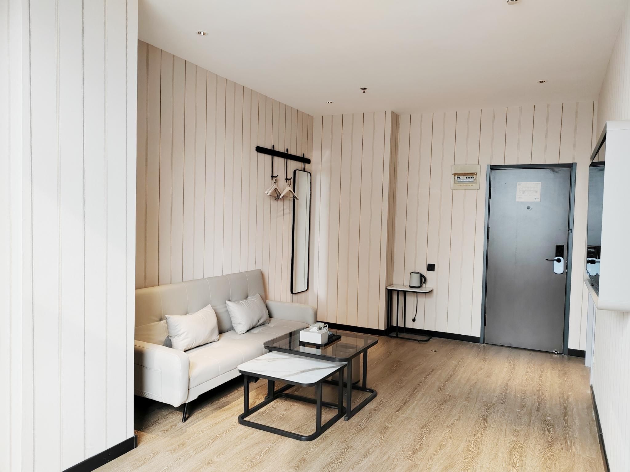 Marsden Luxury Suite