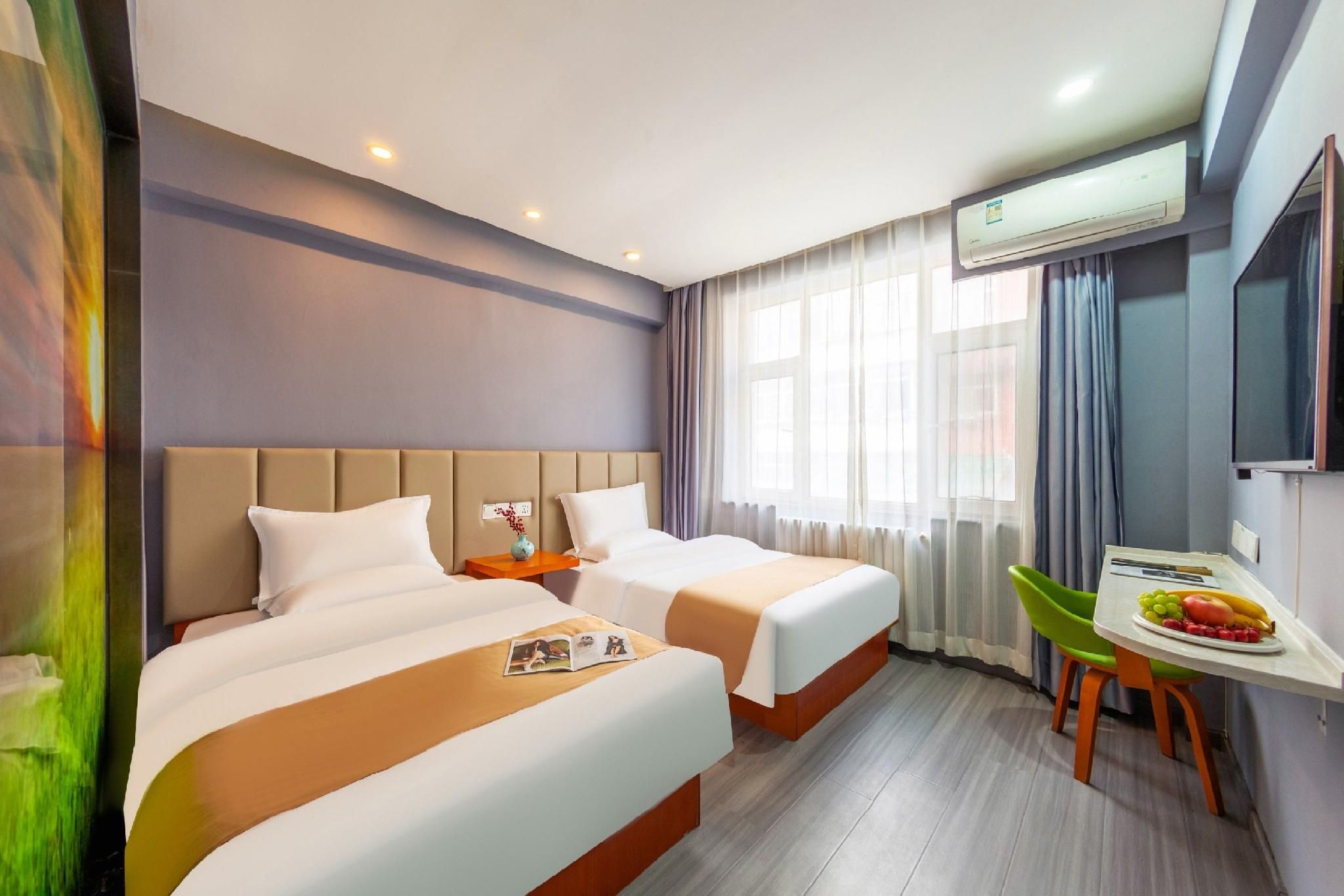 Twin Bussiness Room