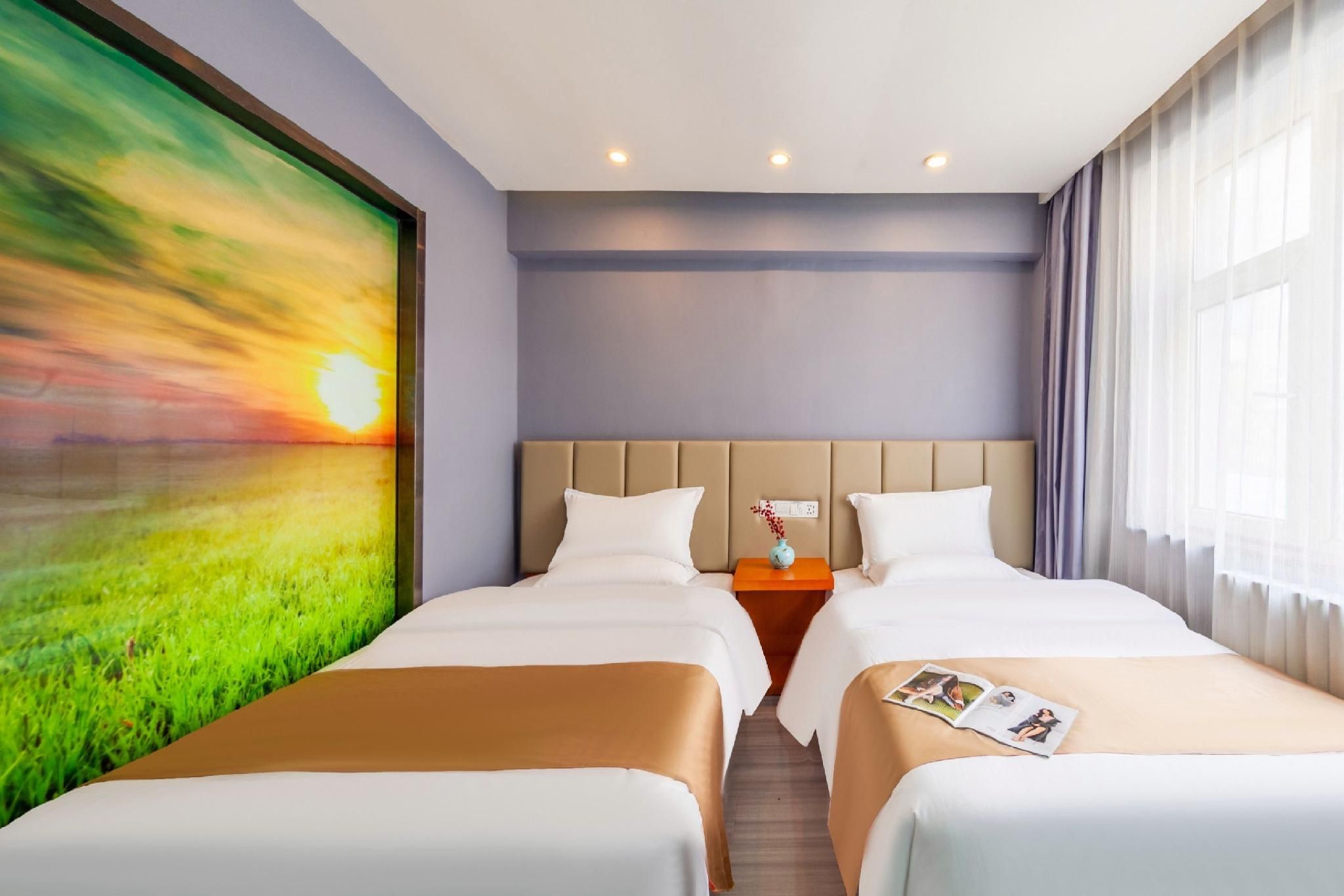 Twin Bussiness Room