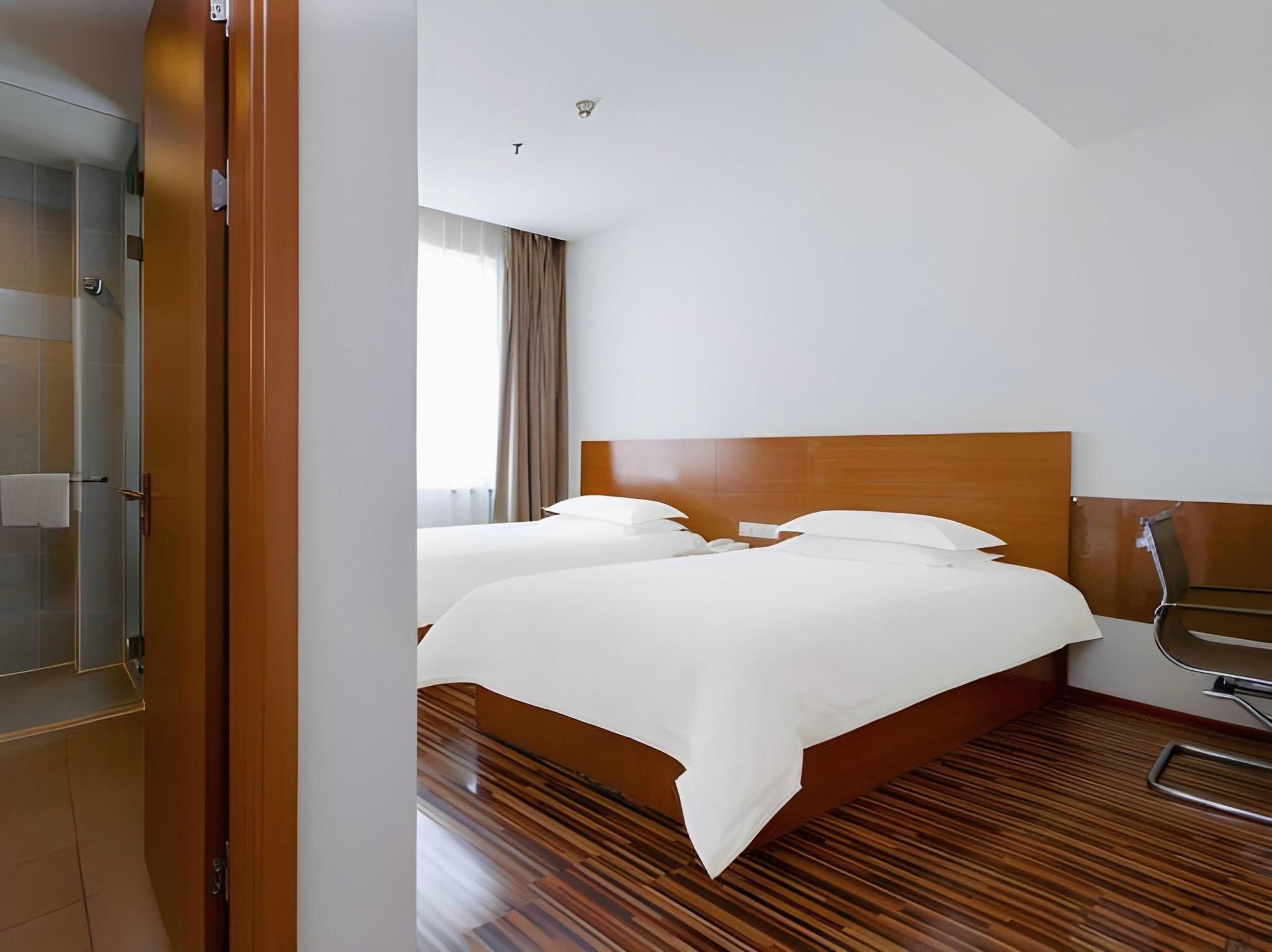Twin Bed Standard Room