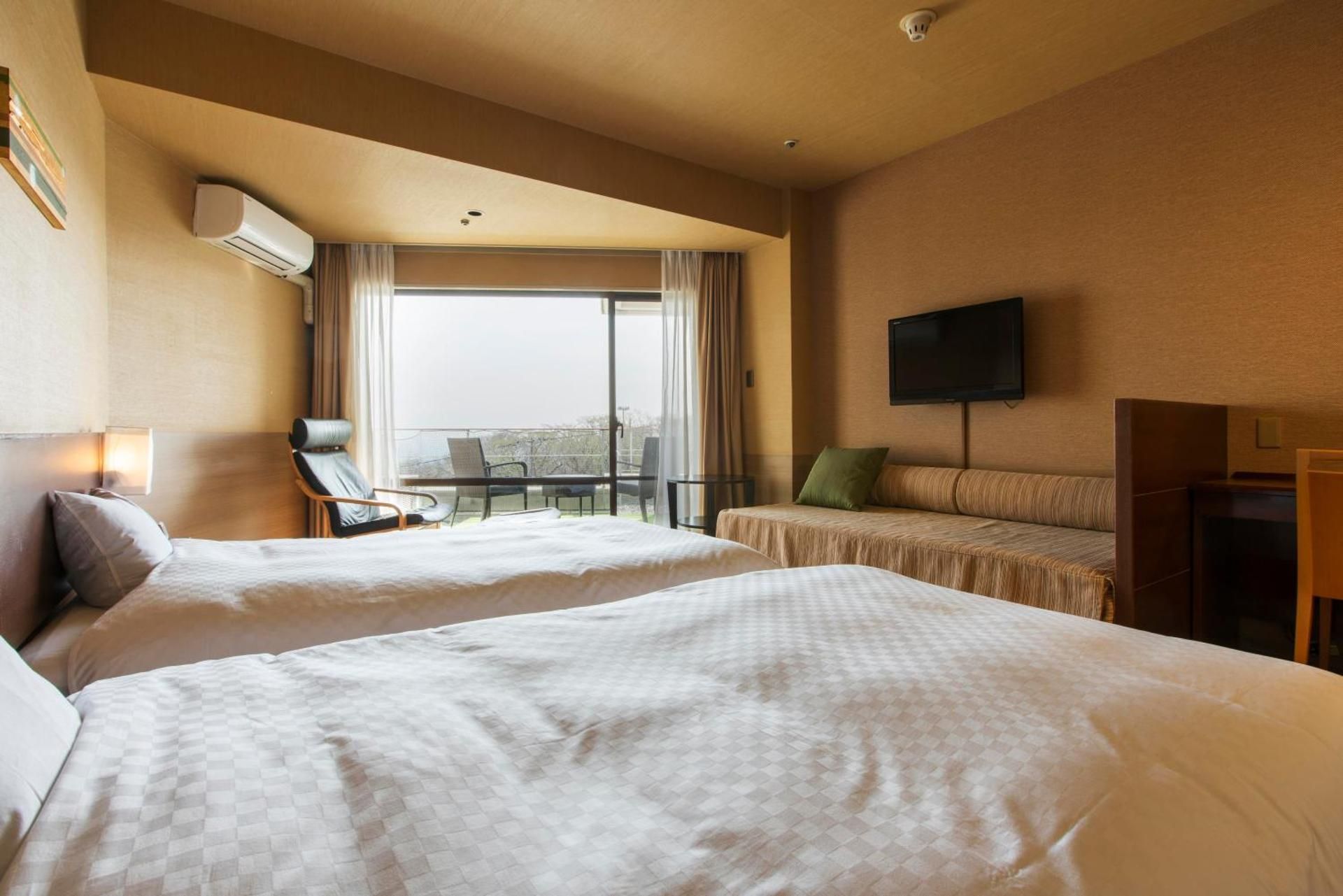 Standard Twin Room With Terrace - Non-smoking
