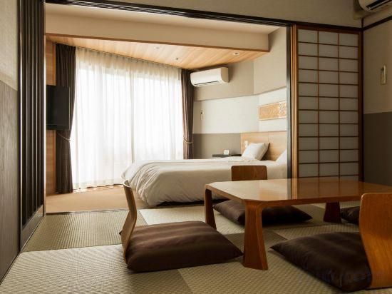 Deluxe Japanese Western Style Room - Non-Smoking