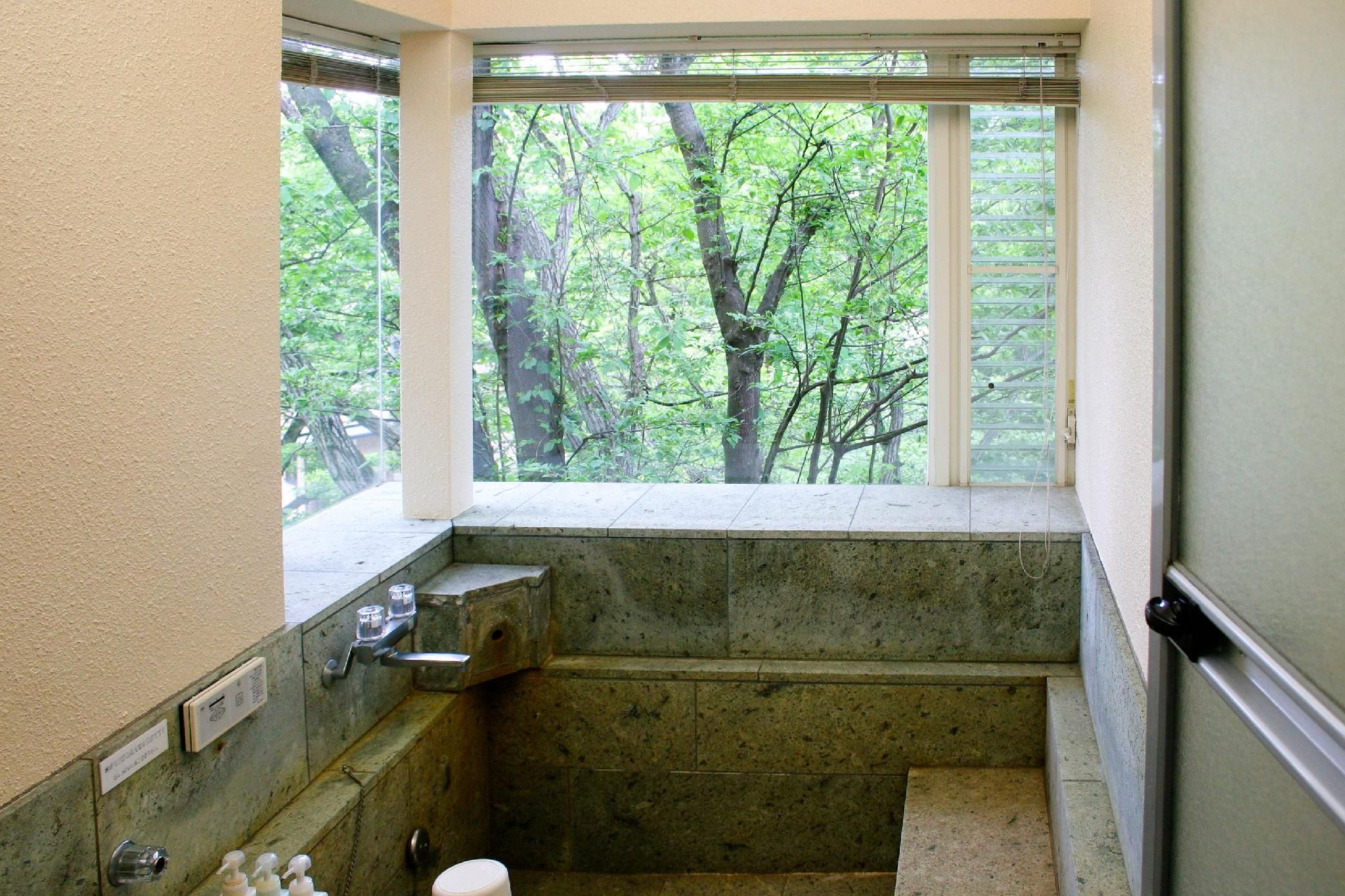 2DK or 3LDK Cottage With Natural Hot Spring