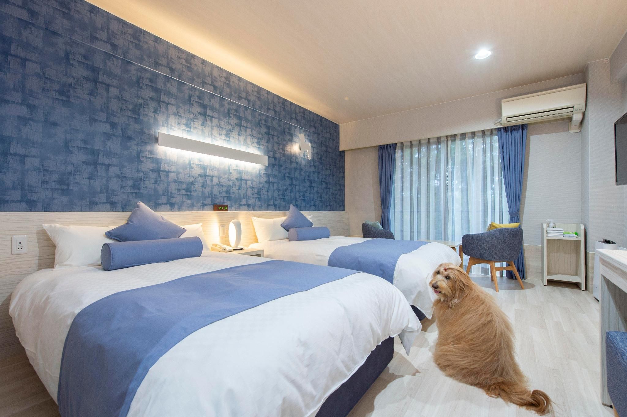 Twin Room with Mountain View