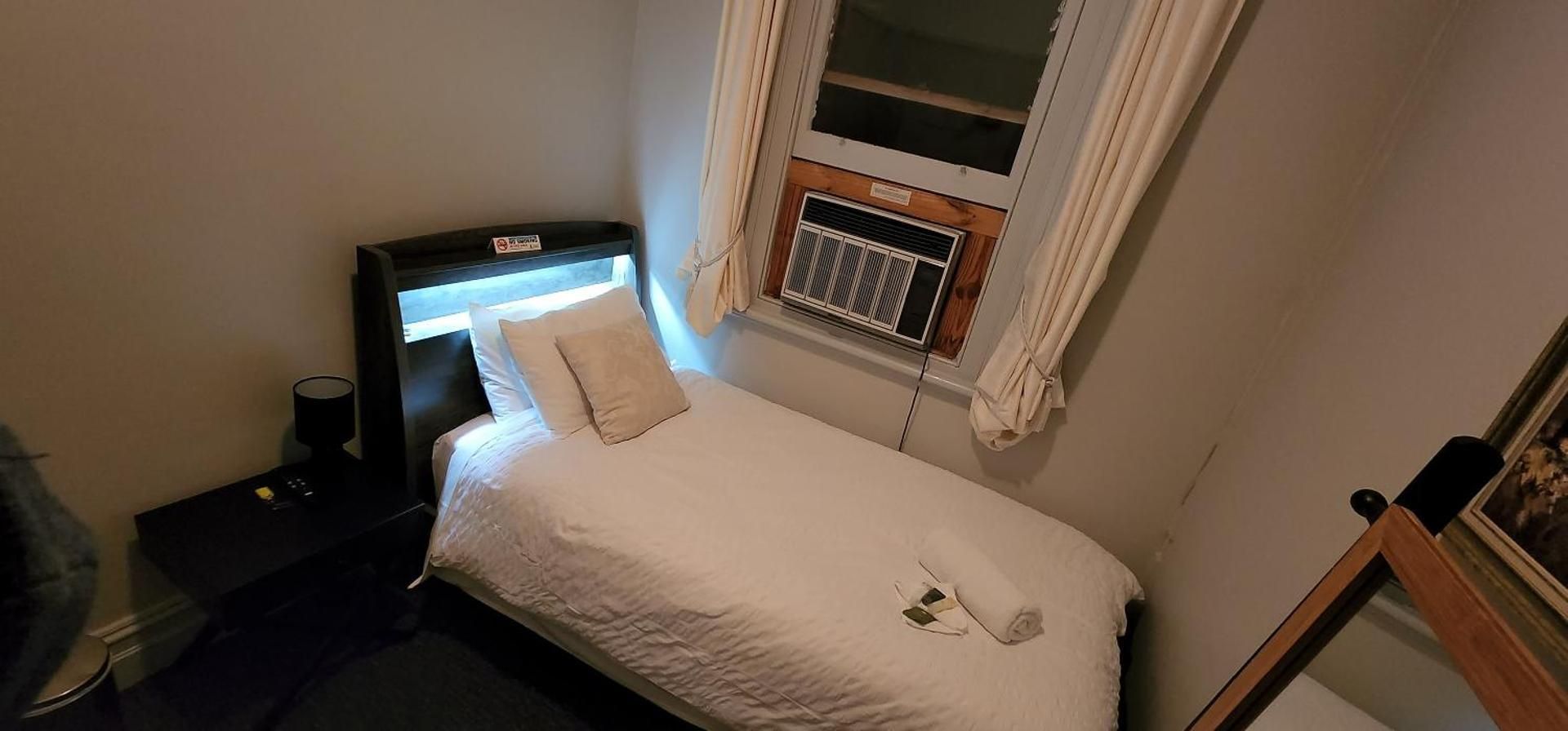 Standard Single Room with Shared Bathroom