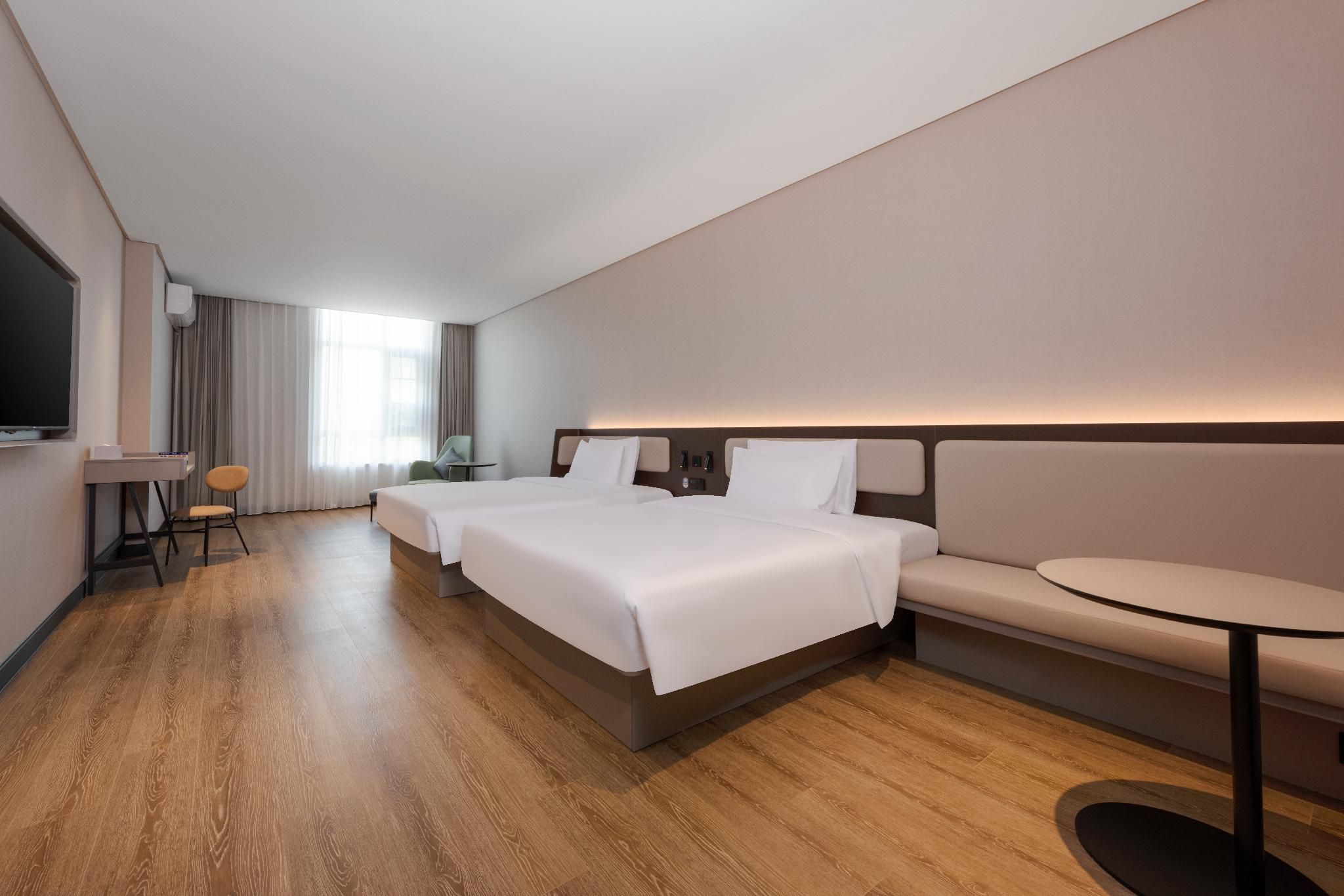 Hanting Hotel Xianyang Qian County High-speed Railway Station Huazhu - Family Room