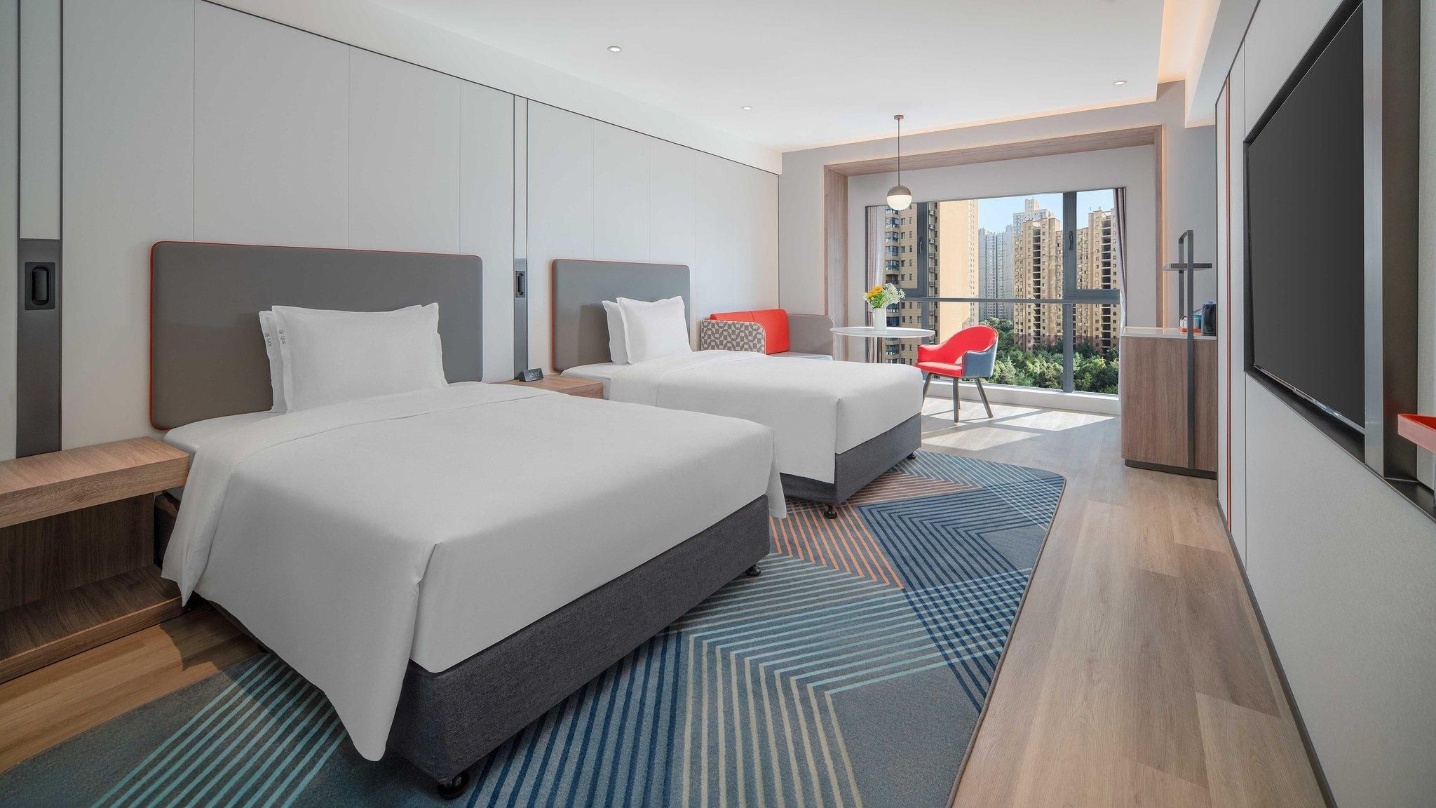 Holiday Inn Express Xi An Fengdong By IHG 2 Double Standard High floor 2