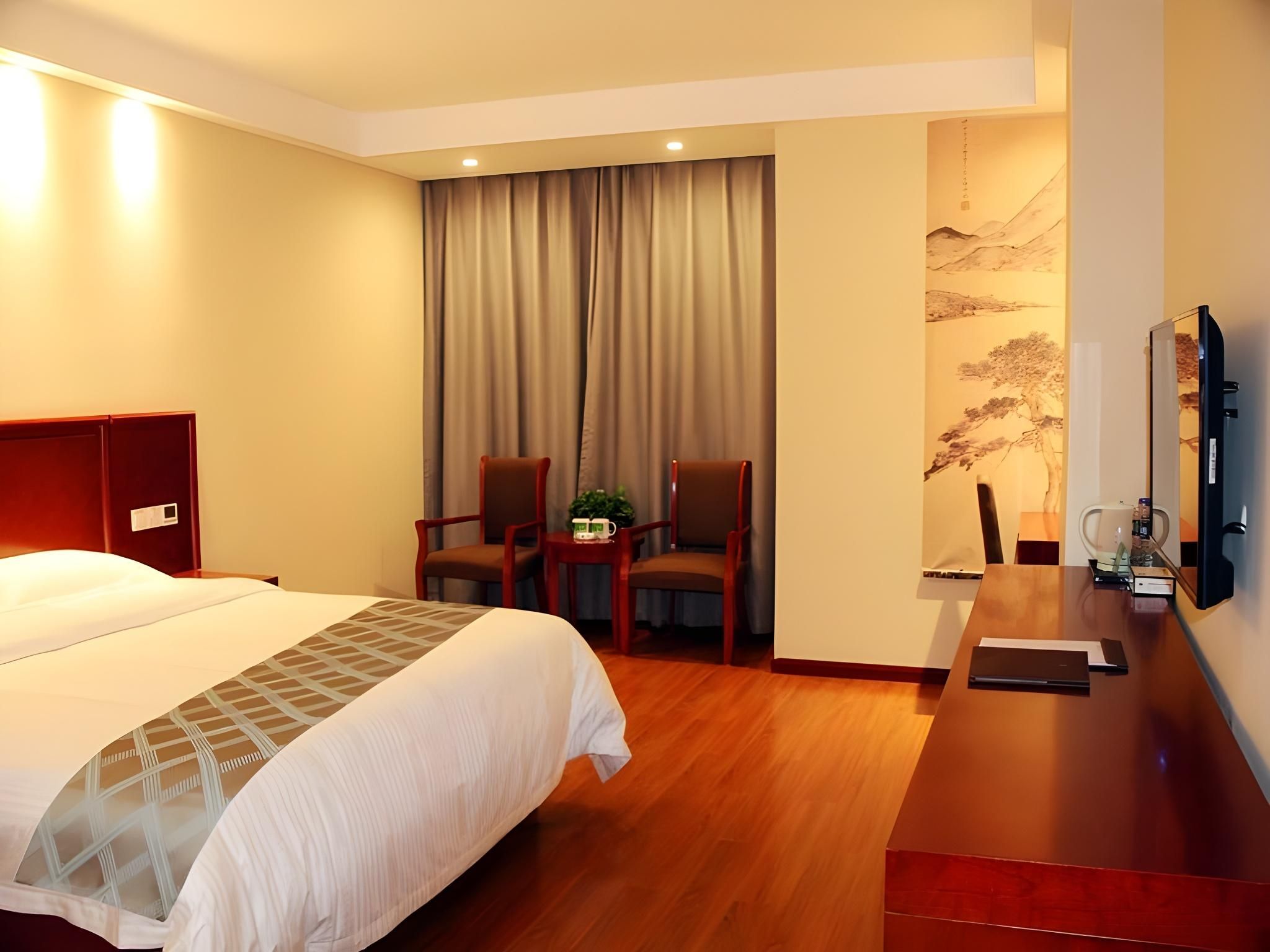 GTR - Superior 1 Bed Room with 1.8M Bed