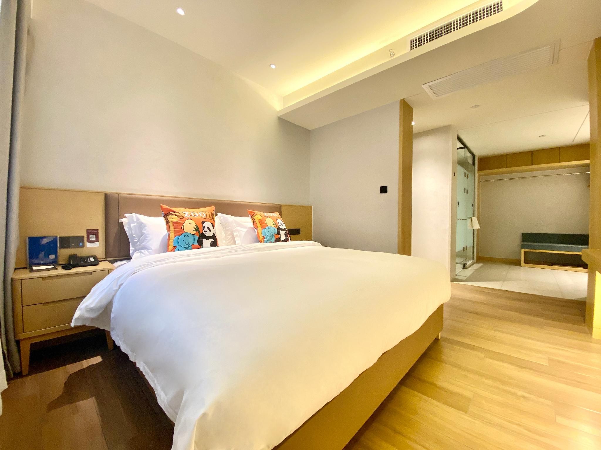 Huazhu - Family Suite