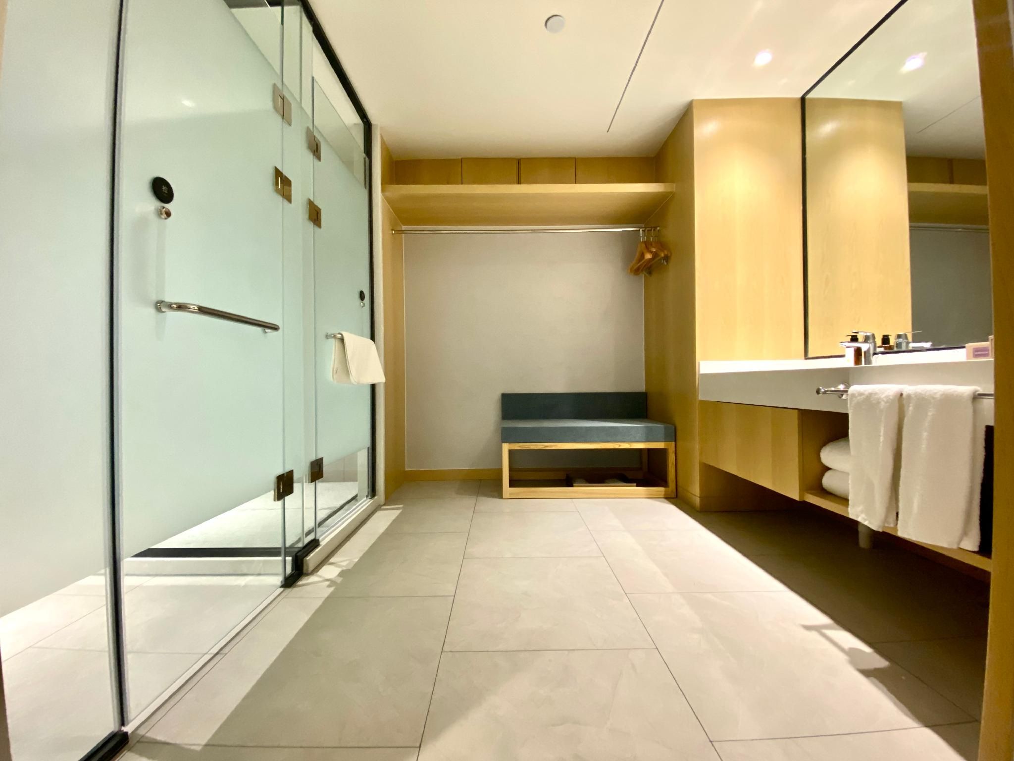 Huazhu - Family Suite