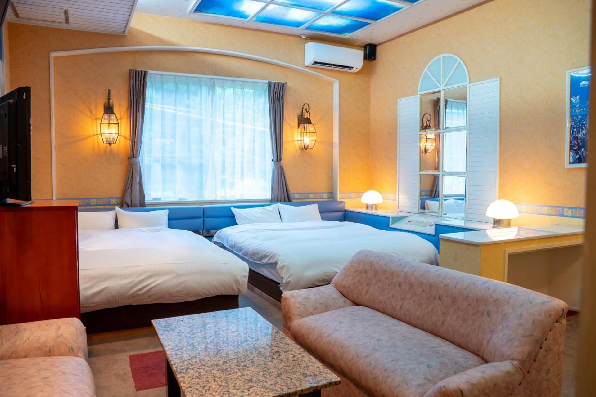 Deluxe Twin Room