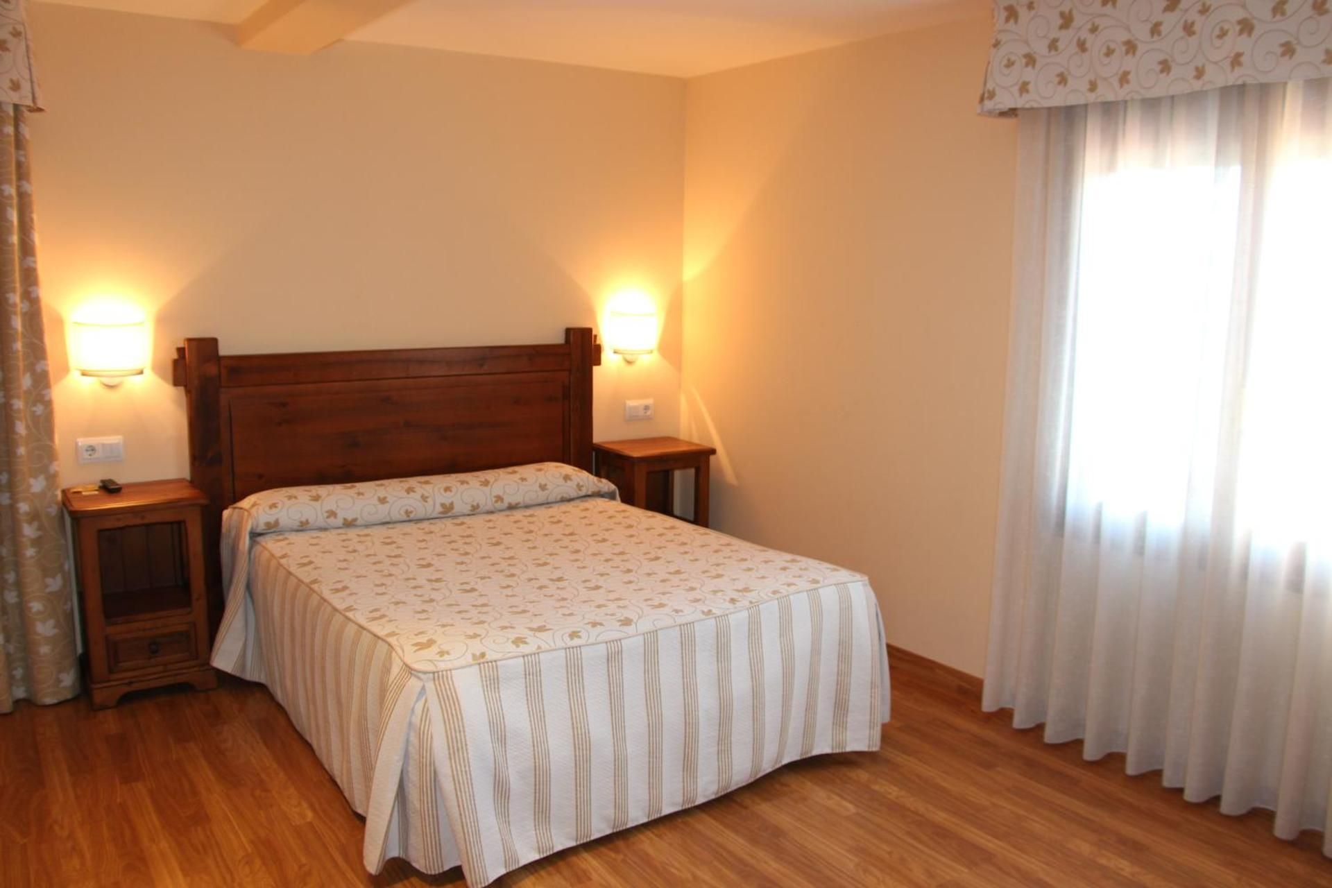 Superior Deluxe Double or Twin Room 
