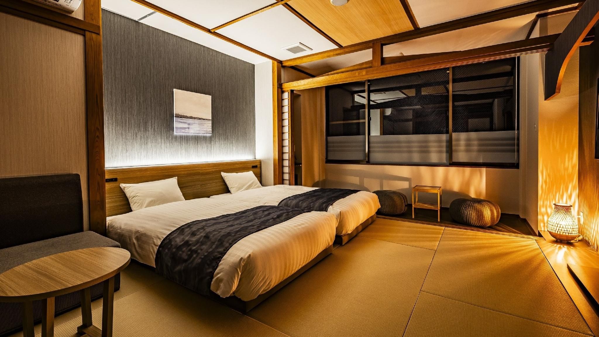 Modern Japanese Style Room with Twin Bed